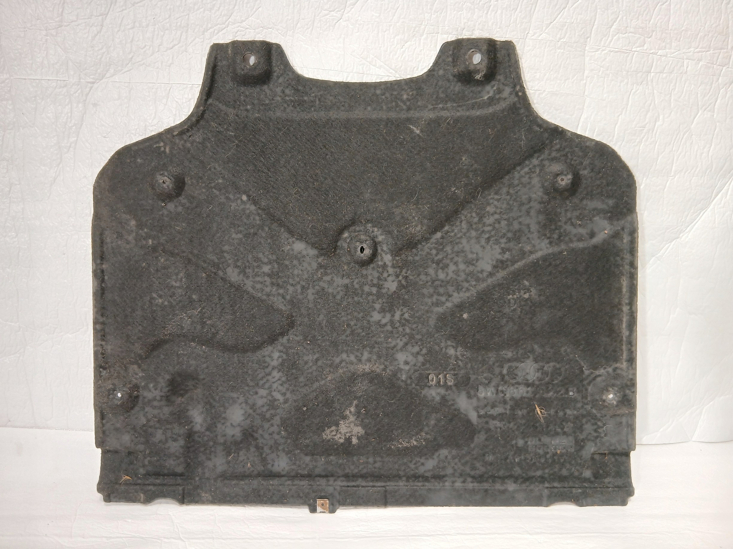 AUDI A4 B9 LIFT cover below gearbox 8W0863822B