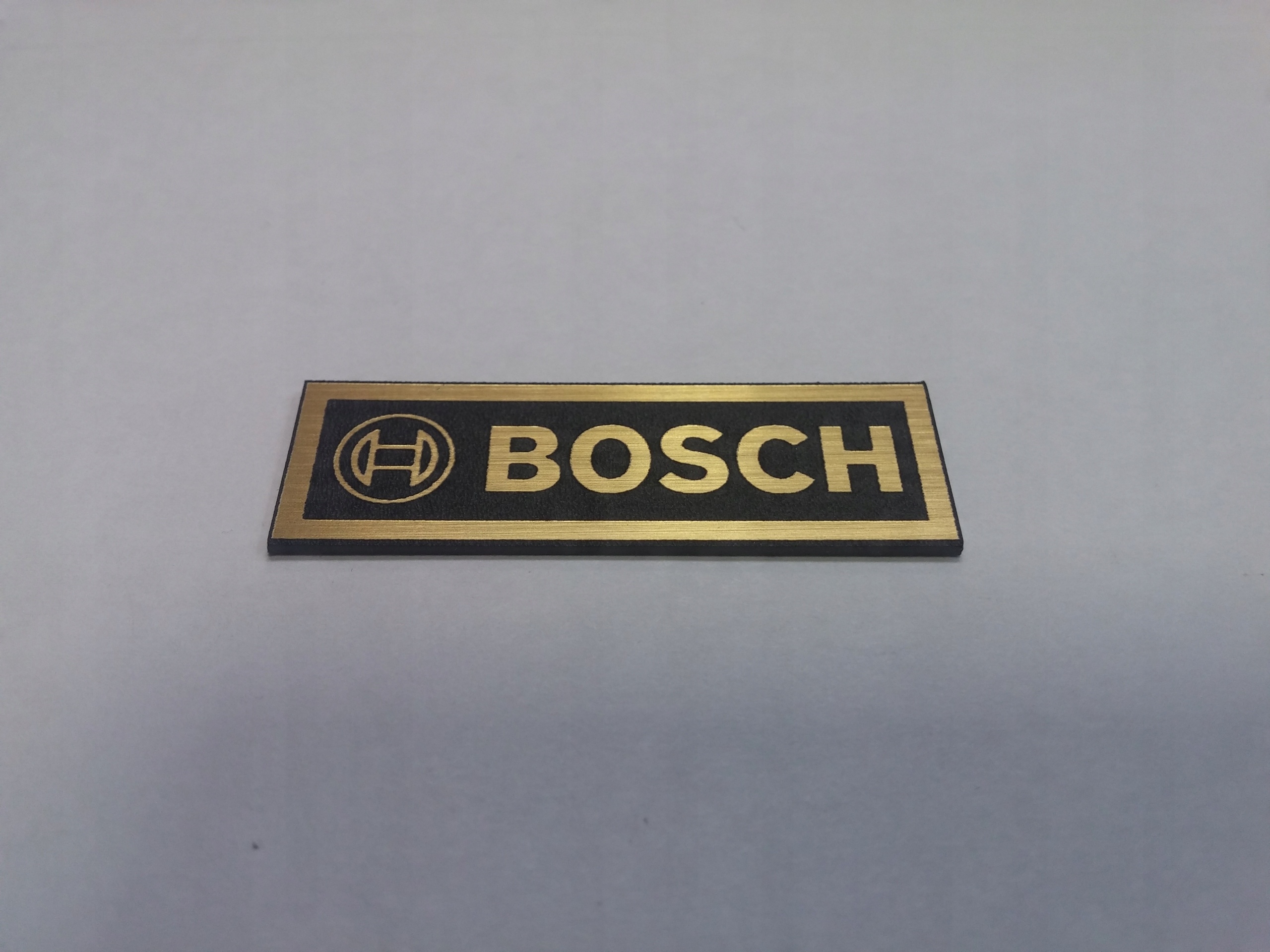 

Bosch naklejka emblemat 80 x 26 mm * Złota