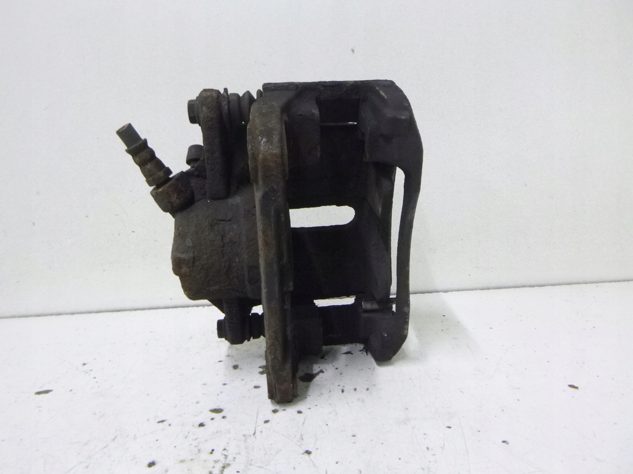 caliper brake front Renault Scenic II 1.9D 04r.