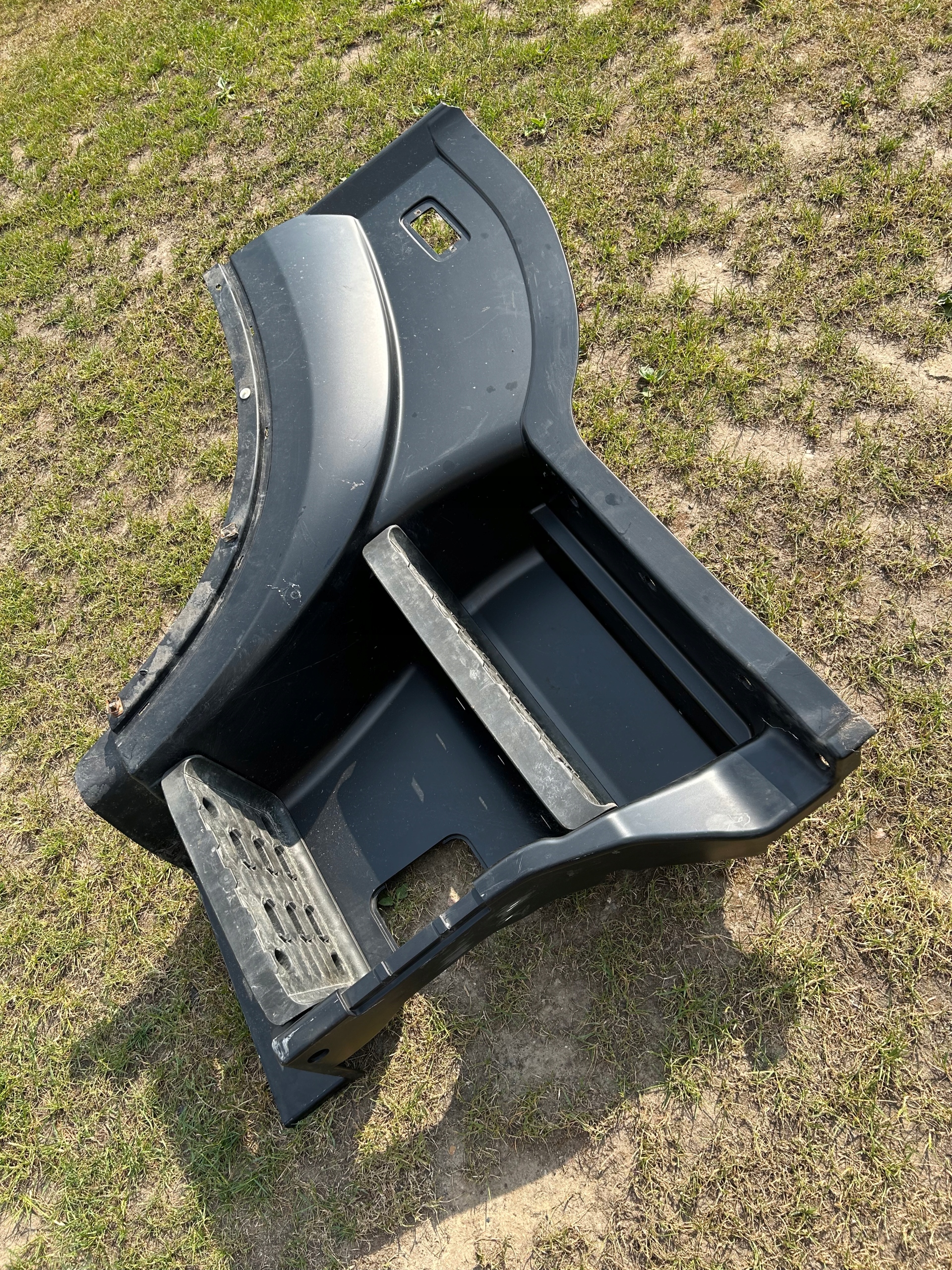 STOPNICA PRAWA IVECO S-WAY