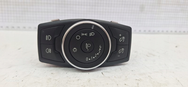 Pulsante interruttore luci FORD FOCUS III 10139792