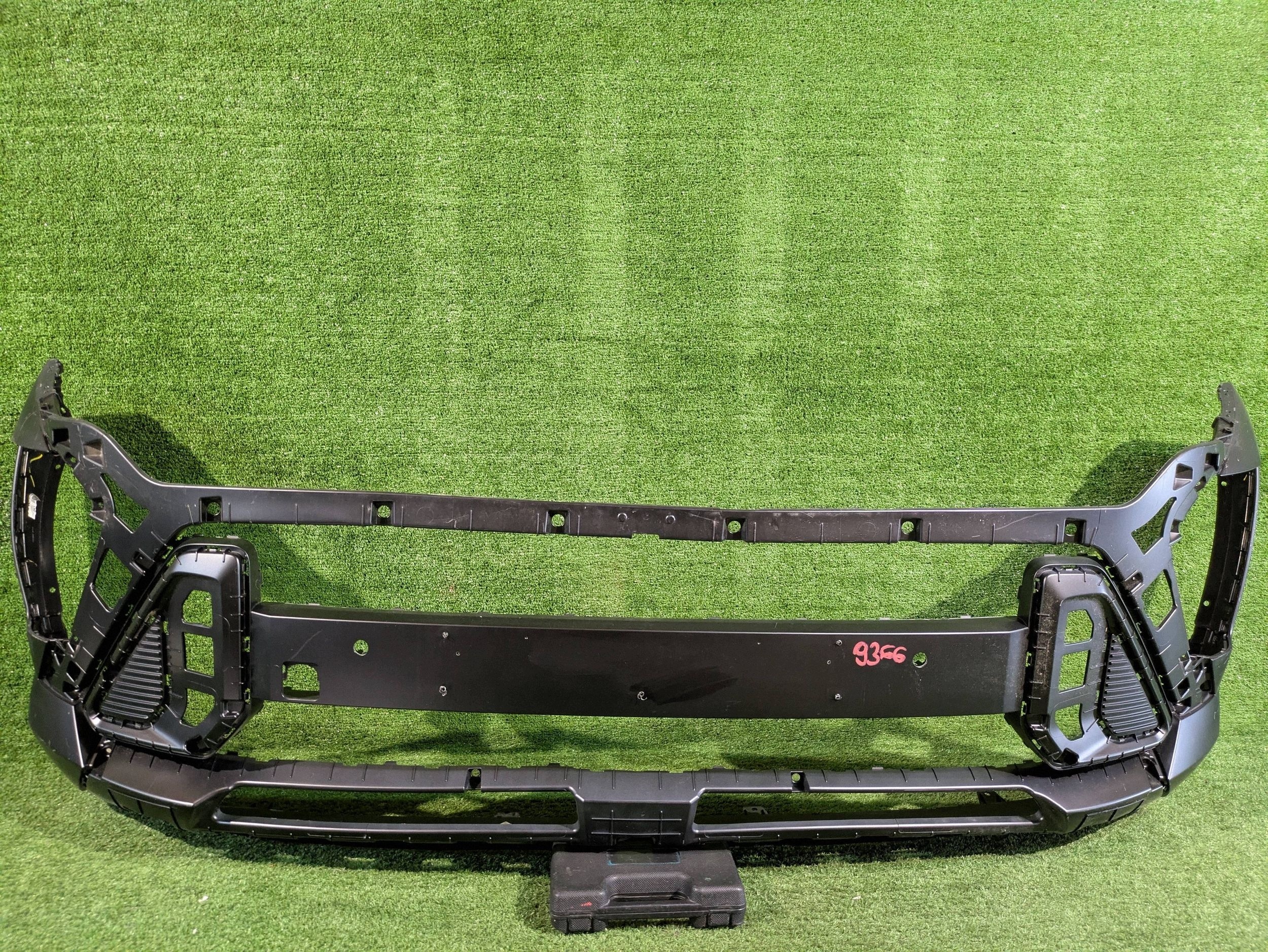 front bumper front HYUNDAI KONA II 23- NR.Z9366