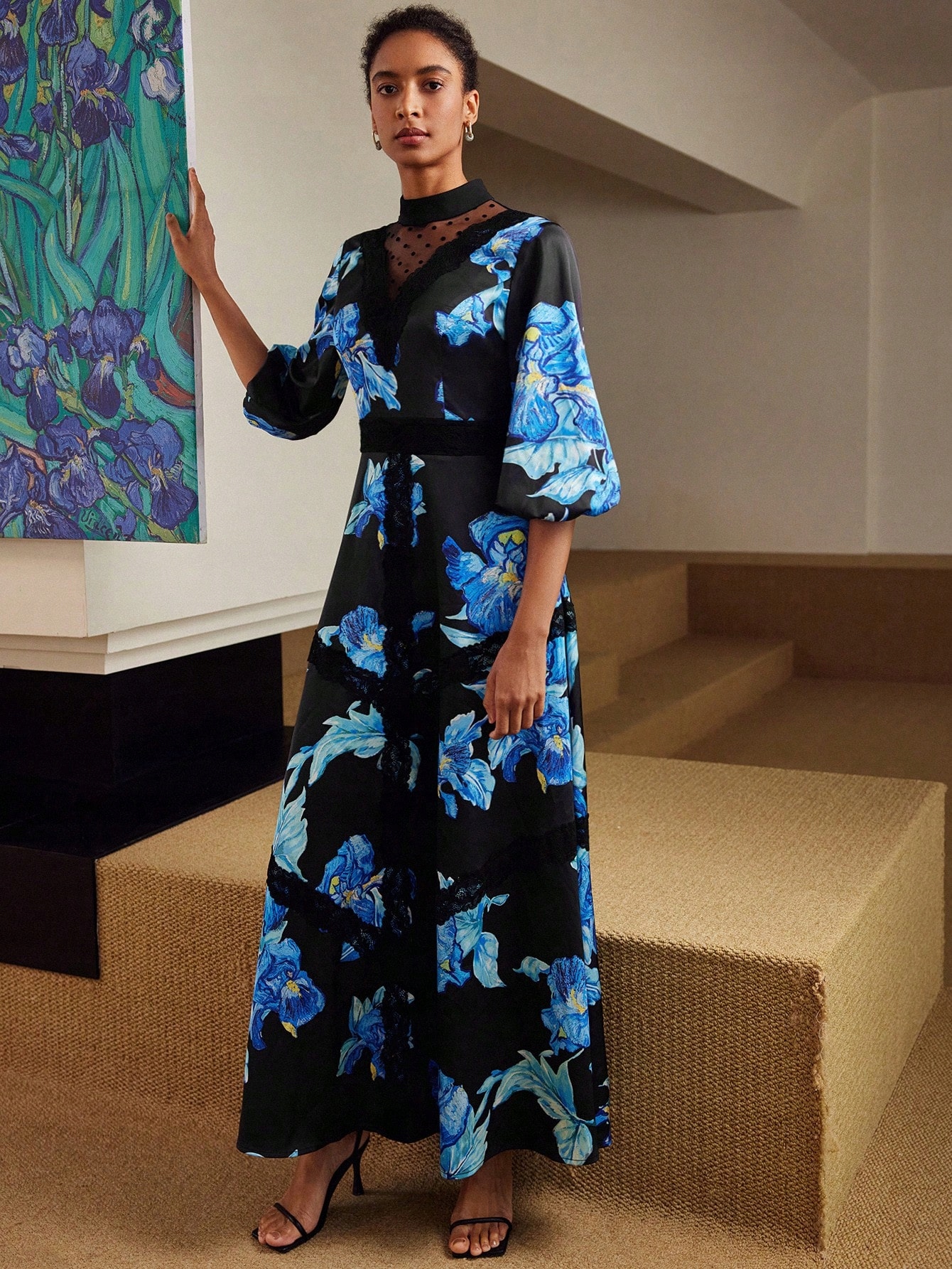 Šaty S Květinami A Krajkou Se Stojáčkem Maxi Motf S 36