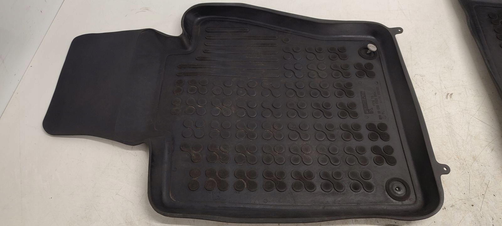 car carpet mats rubber BMW E83 X3 2,0D
