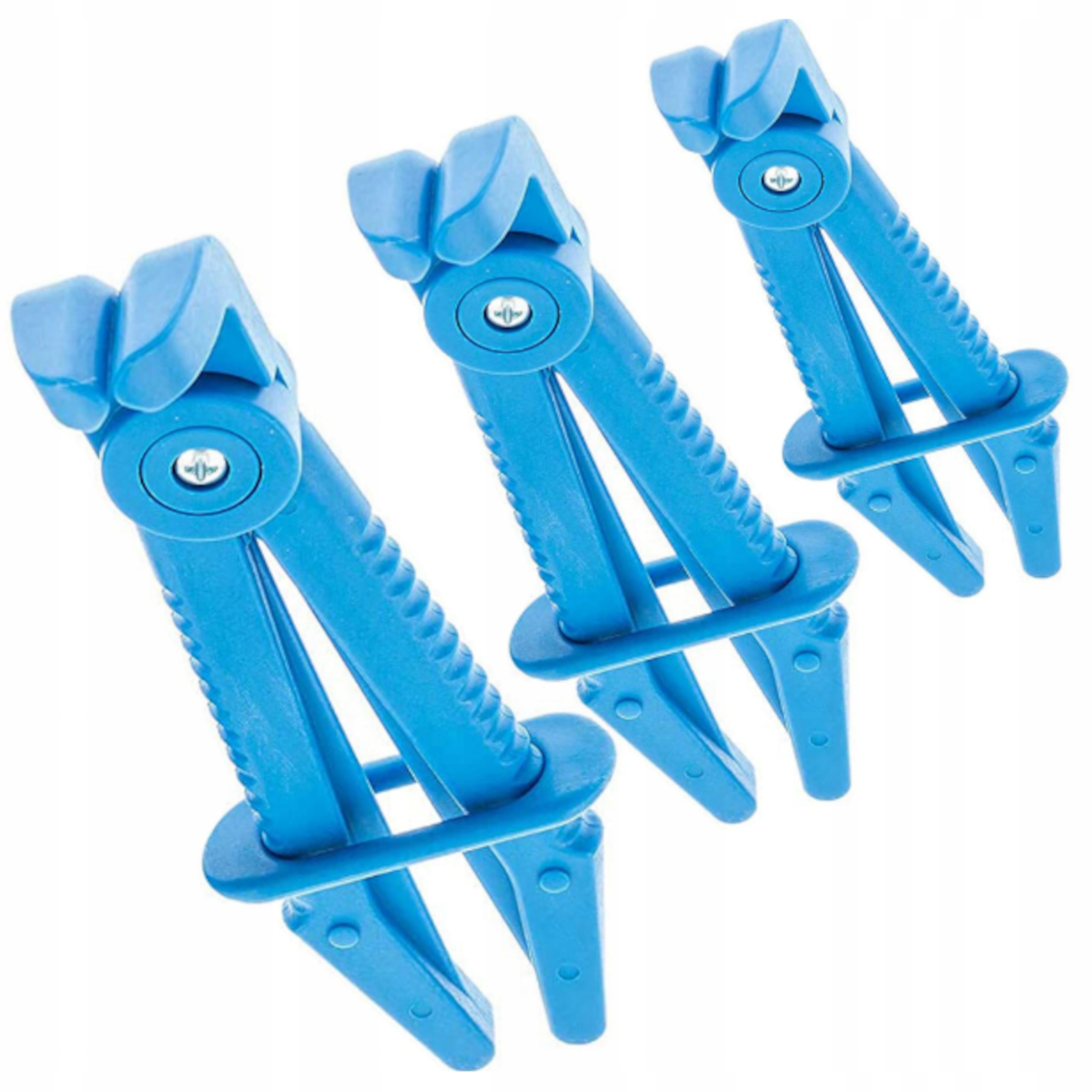 SZCZYPCE WYGIĘTE DO PRZEWODÓW ELASTYCZNYCH PALIW