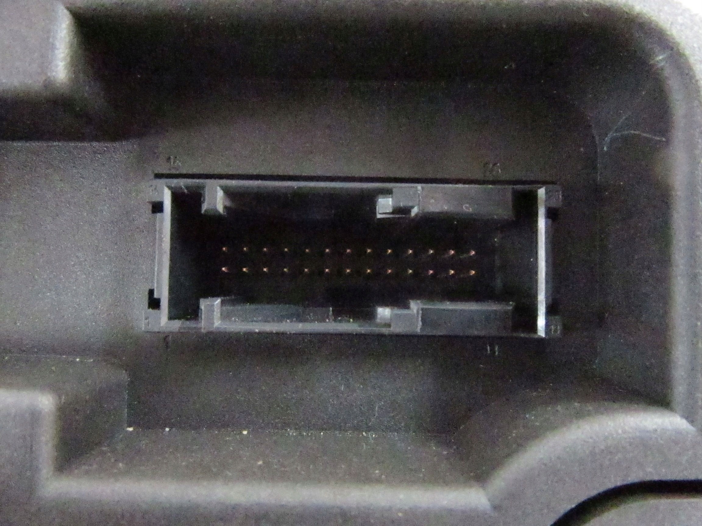 BMW X3 E83 06-08 2.0d спидометр часы европа