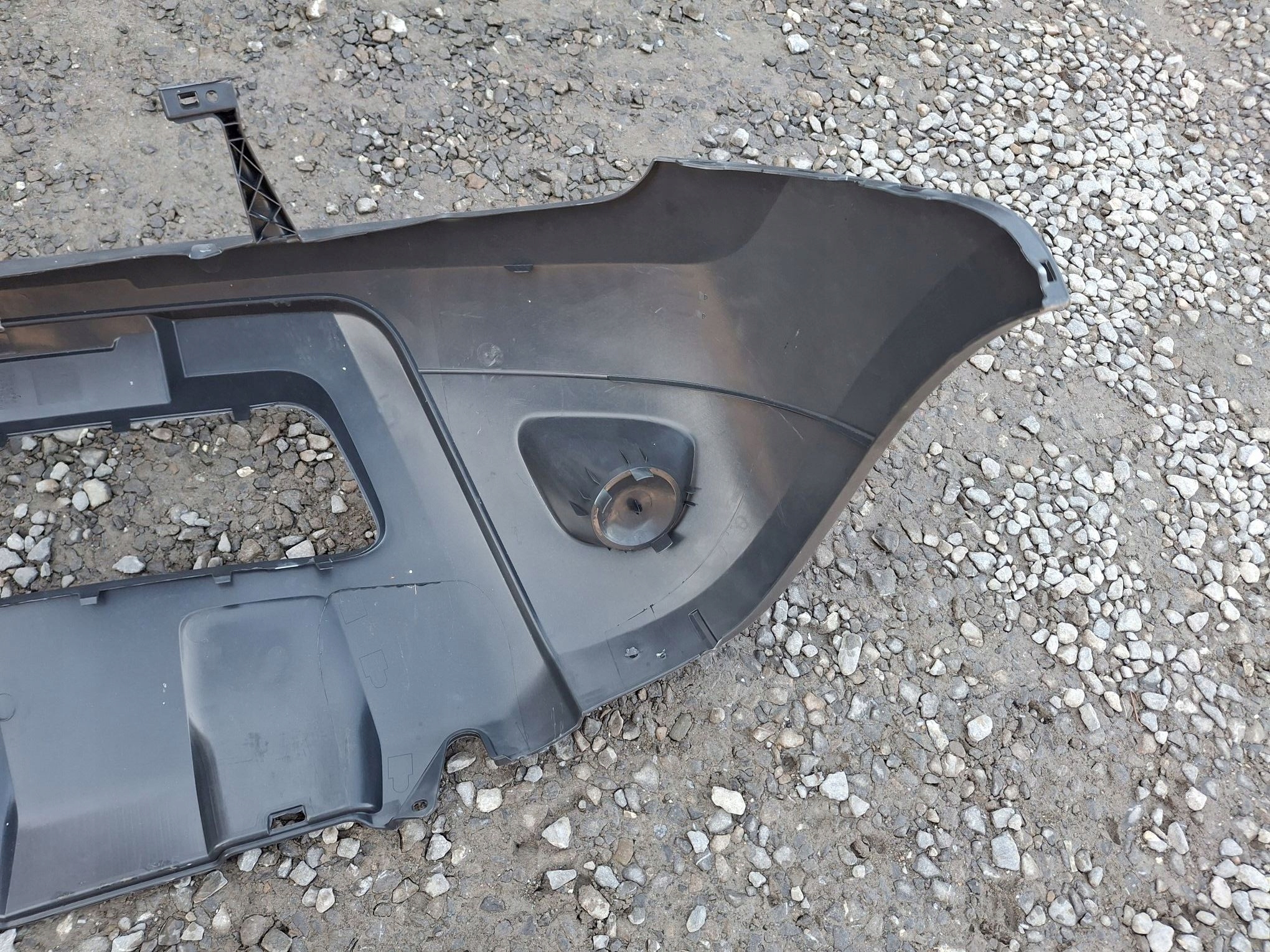 Frontstoßstange DACIA DUSTER und 2010R->