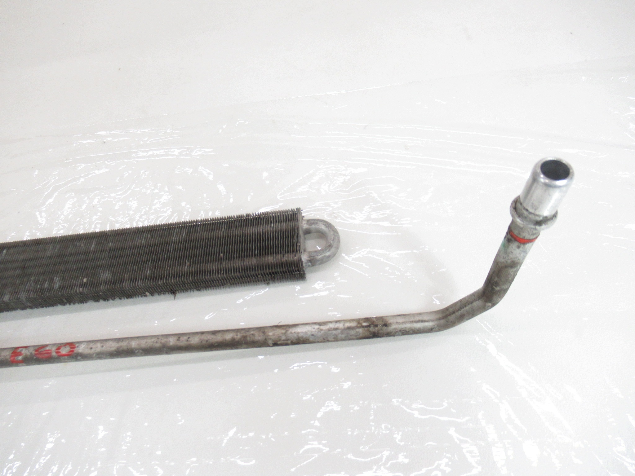 kühler der lenkung BMW e60 e61 e63 e64 N43 M54 N52 N62 benzin