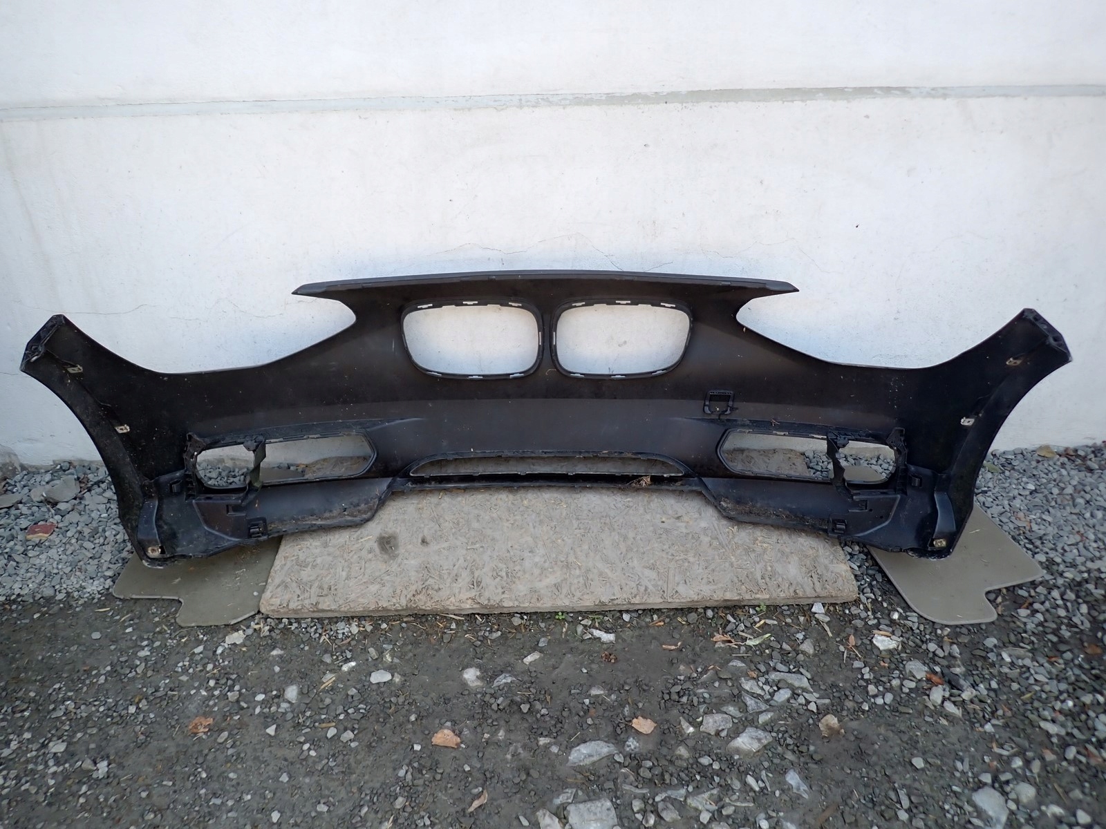 bumper front front BMW 1 and F20 F21 2011-2015R 51117245731