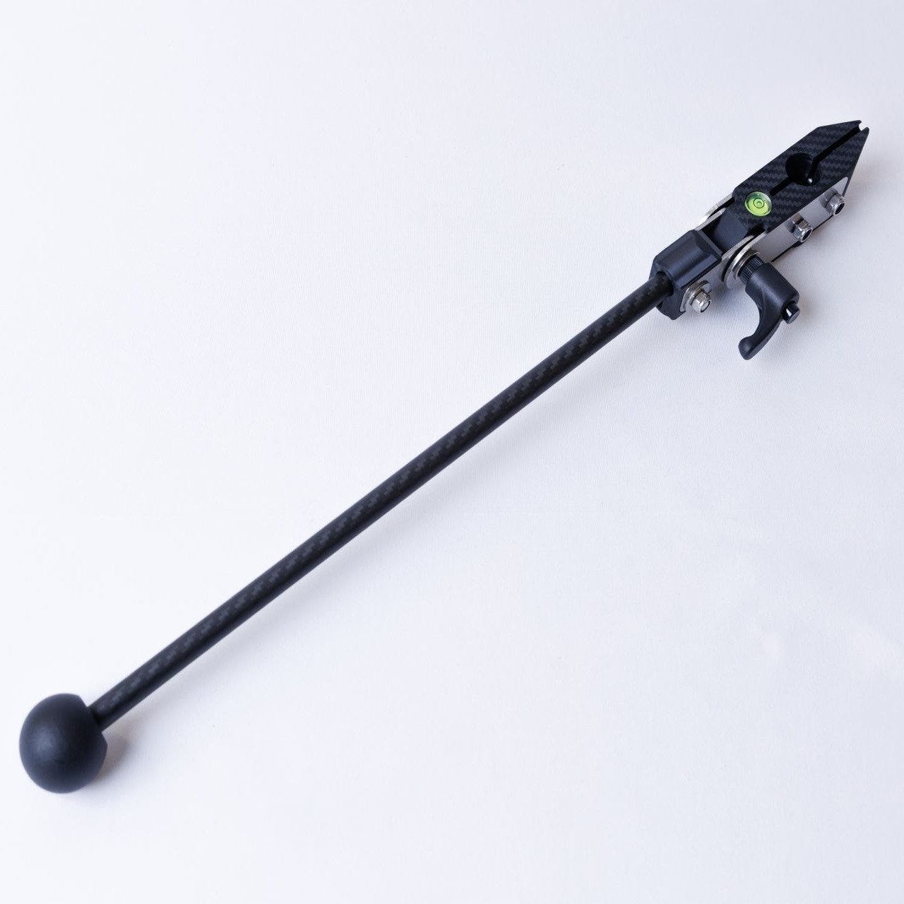 Ukazatel směru pro sedlovky Ked Carbon – průměr 41 cm