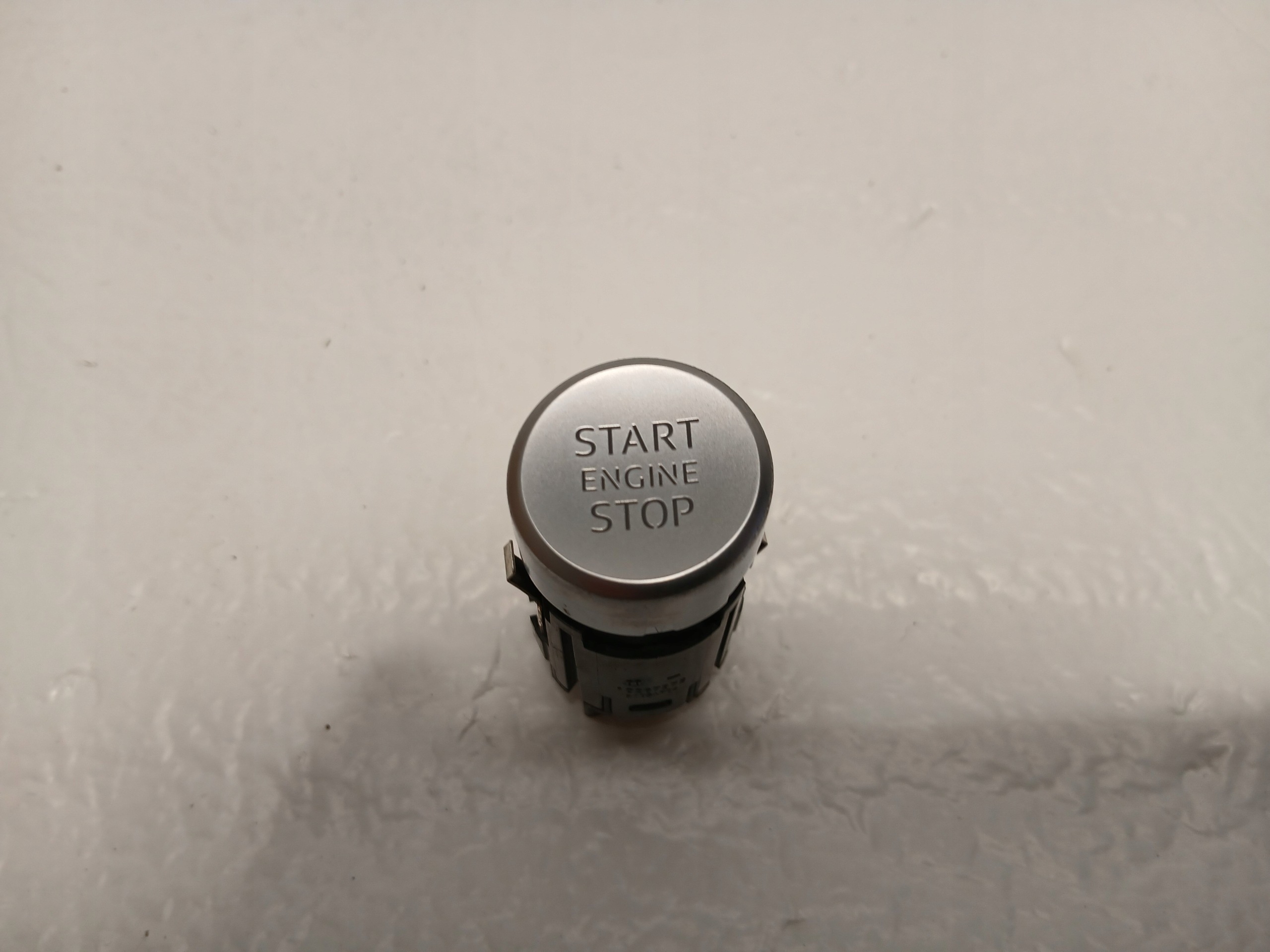 AUDI A4 B9 LIFT button ZAPLONU START STOP 8W1905217F