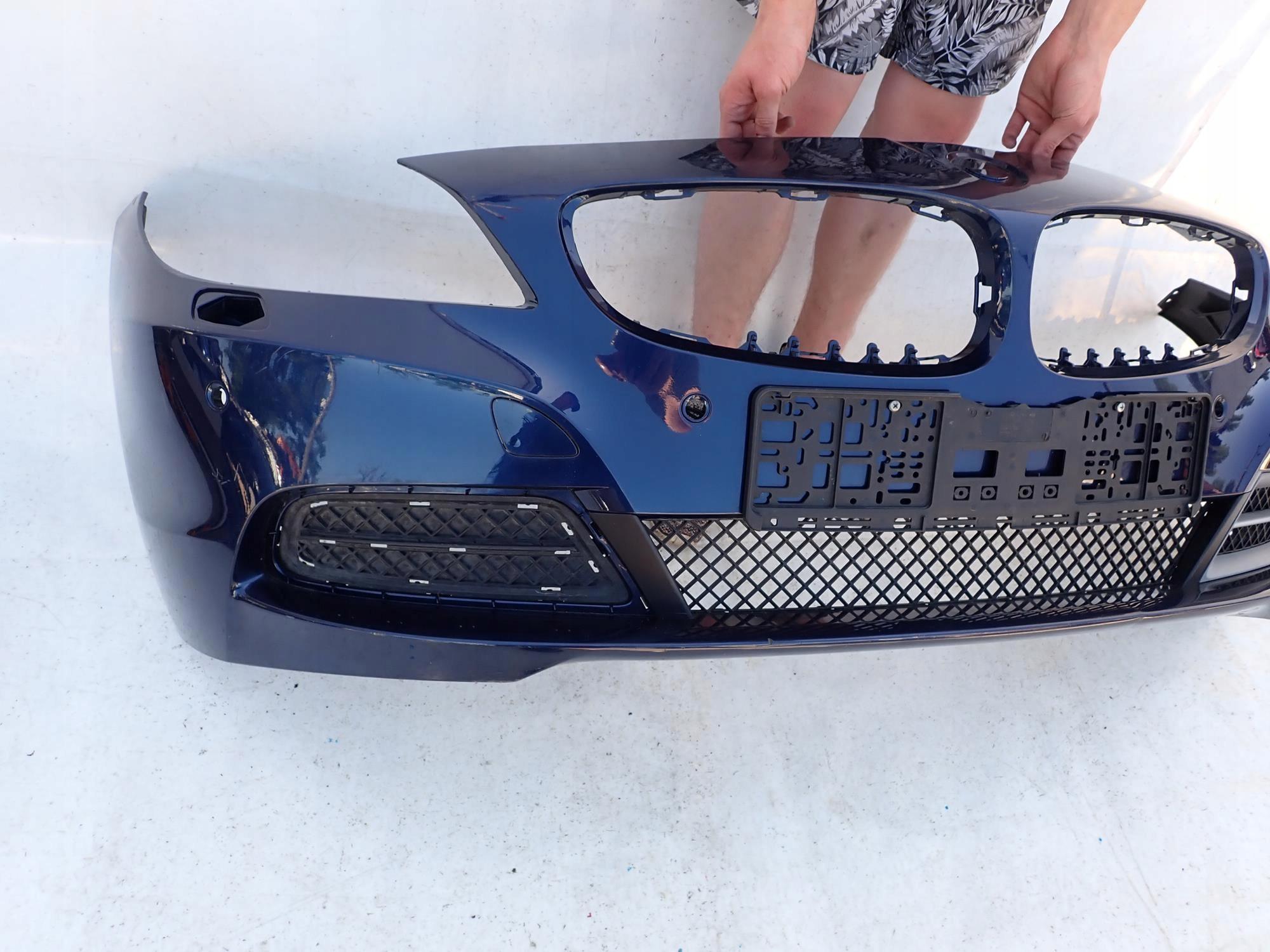 BMW Z4 II 2 E89 09-16 bumper front washer PDC