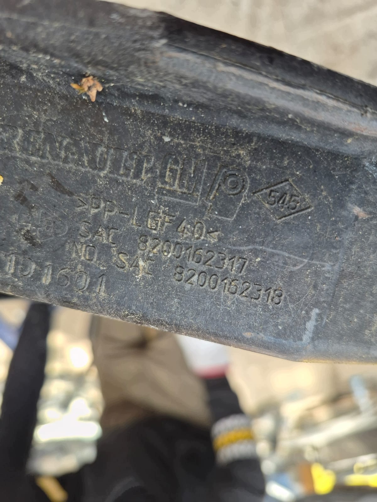 RENAULT TRAFIC II 01- front body wall front pillar iron 8200162317