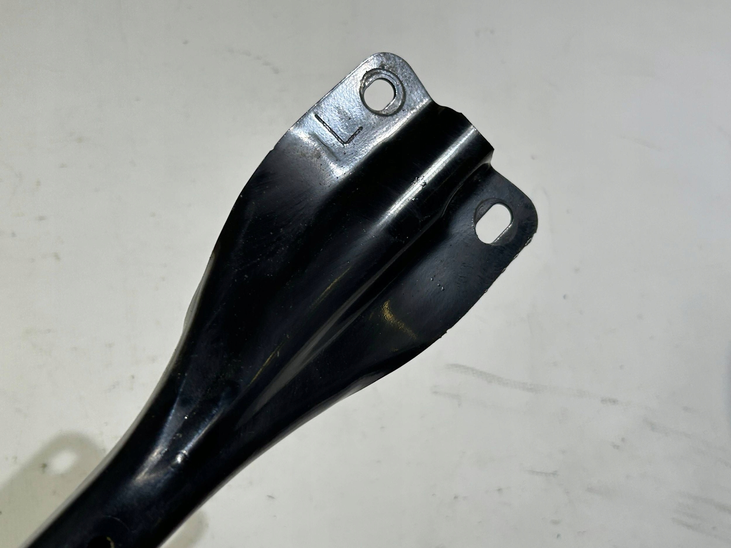 Traverse Console kielichow Ford Explorer V 2011