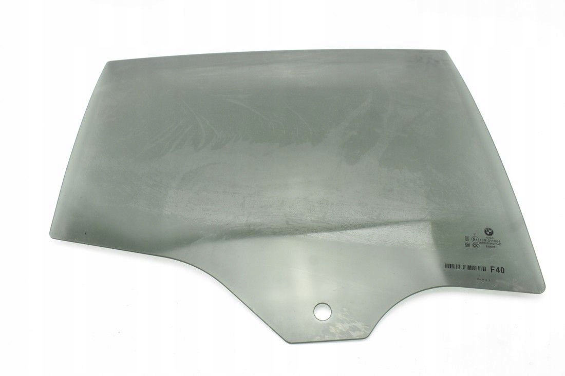 SZYBA DRZWI PRAWY TYŁ CIEMNA BMW SERIA 1 F40 2019