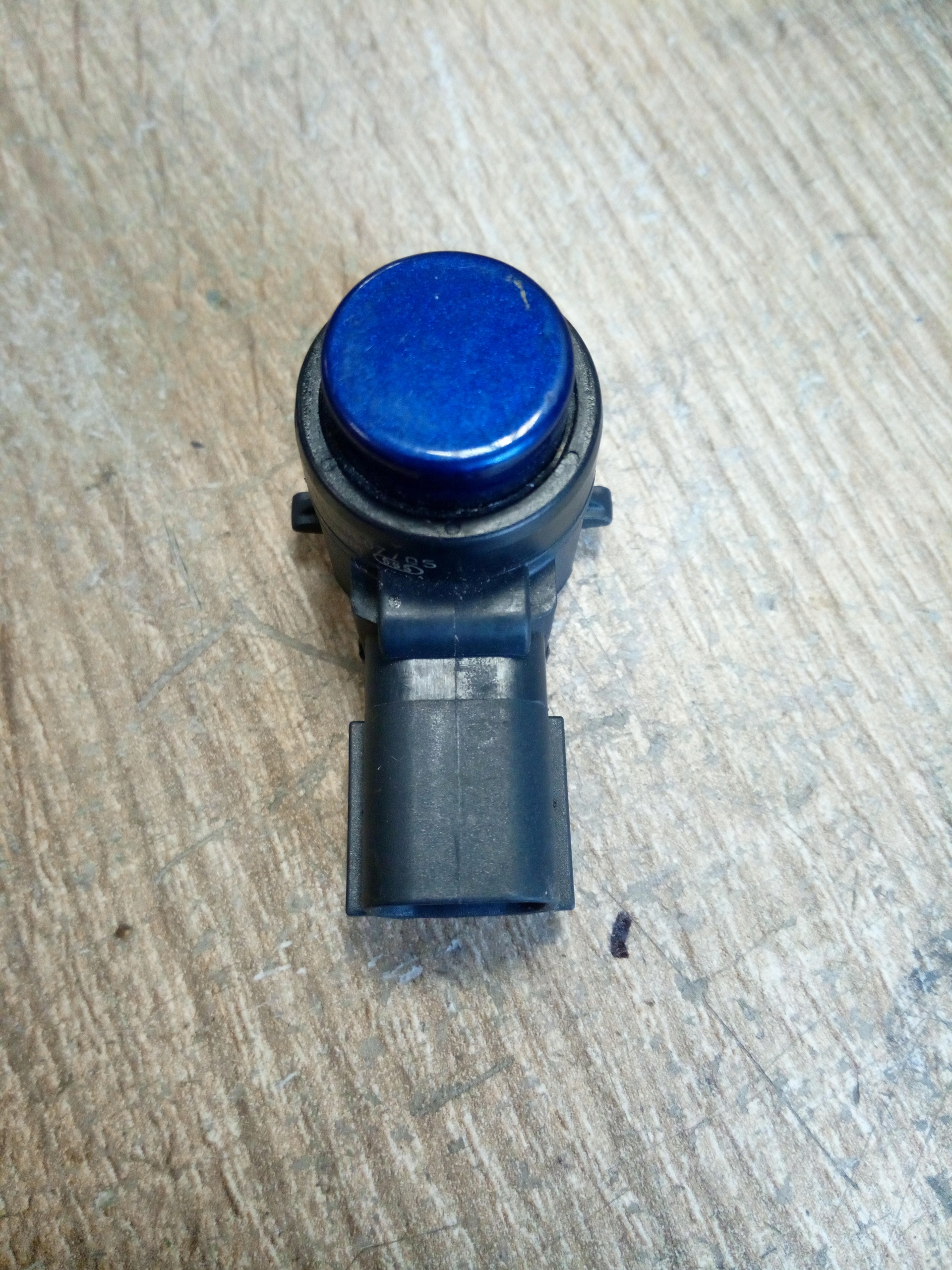 CV1T-15K859-ABW - PARKTRONIC FORD FIESTA MK7 COURIER*