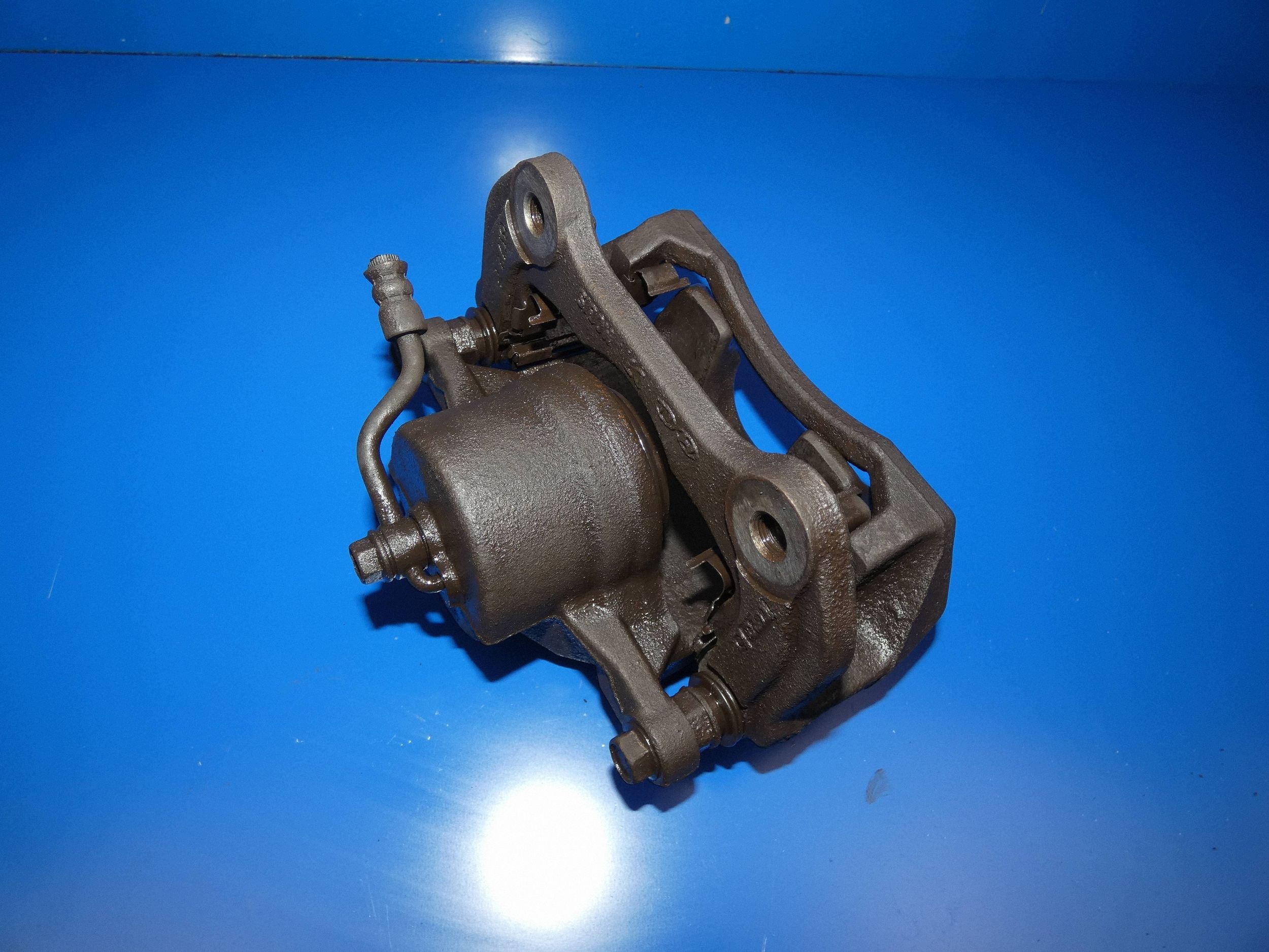 HYUNDAI TUCSON III SPORTAGE IV caliper brake right front front