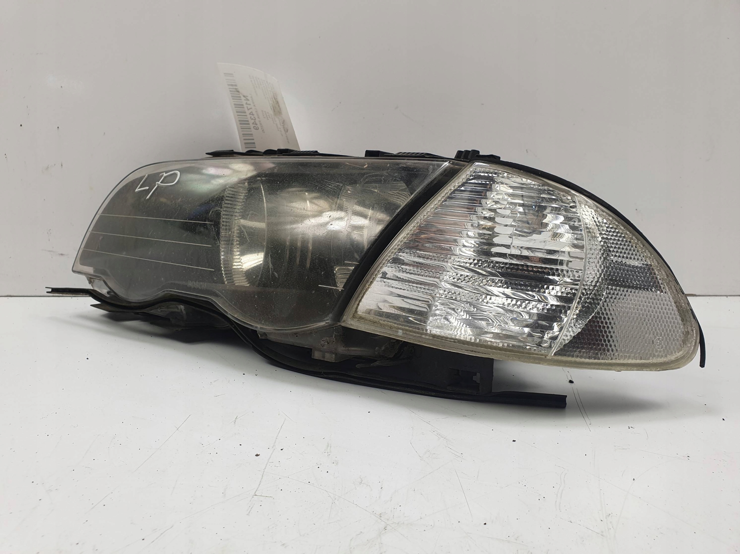 light left front EU 6902745 BMW E46