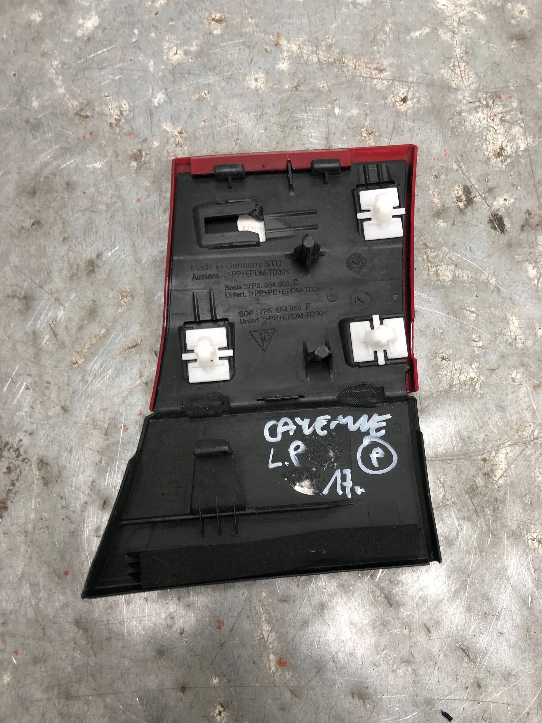modanatura parafango sinistra Anteriore Rosso PORSCHE CAYENNE 7P5854959D