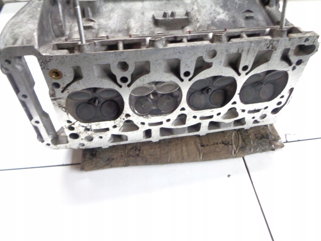 AUDI A4 B8 2.0TFSI CDN TESTATA Motore 06H103373J