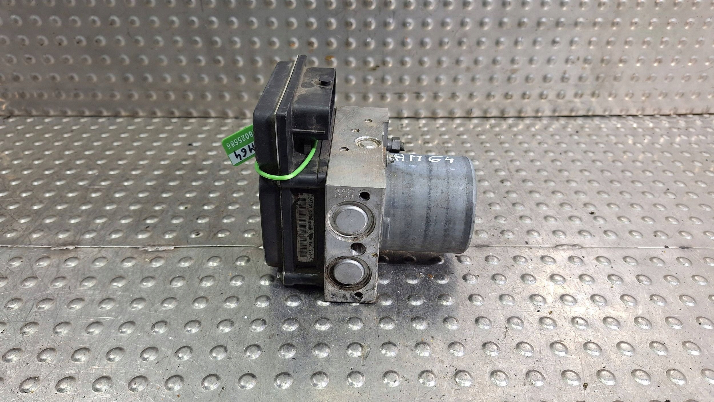 pump control unit ABS A2124314712 0265951572 MERCEDES E W212 2.2 CDI