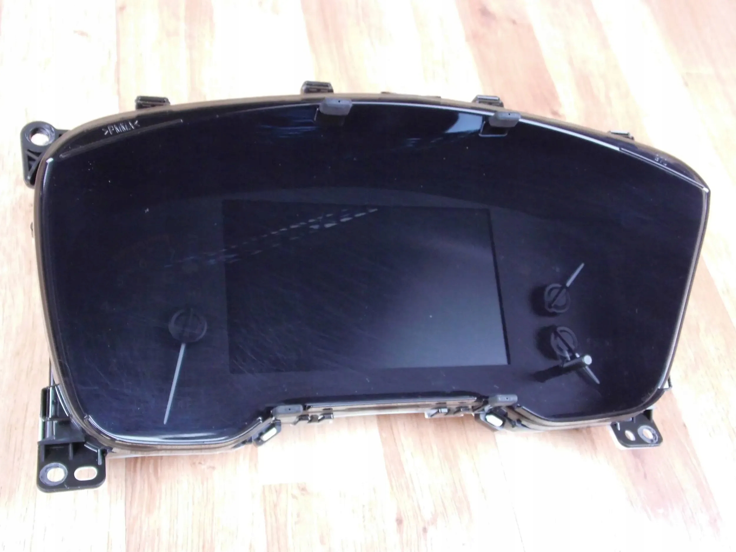 Toyota Corolla E21 1.8 HYBRID dials 83800