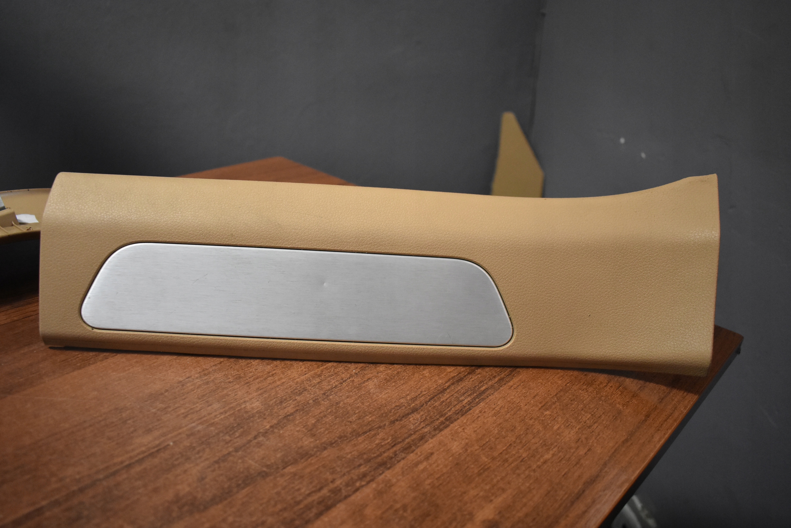 moulding cap threshold rear left PORSCHE PANAMERA 971 1