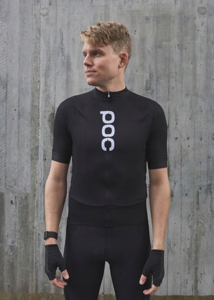 KOSZULKA POC ESSENTIAL ROAD LOGO JERSEY Black S EAN (GTIN) 7325549931503