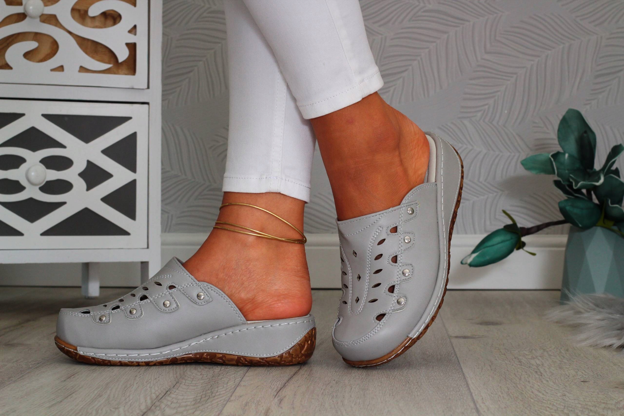 KLAPKI DAMSKIE BUTY ORTOPEDYCZNE SZYTE SKÓRA Rozmiar 37