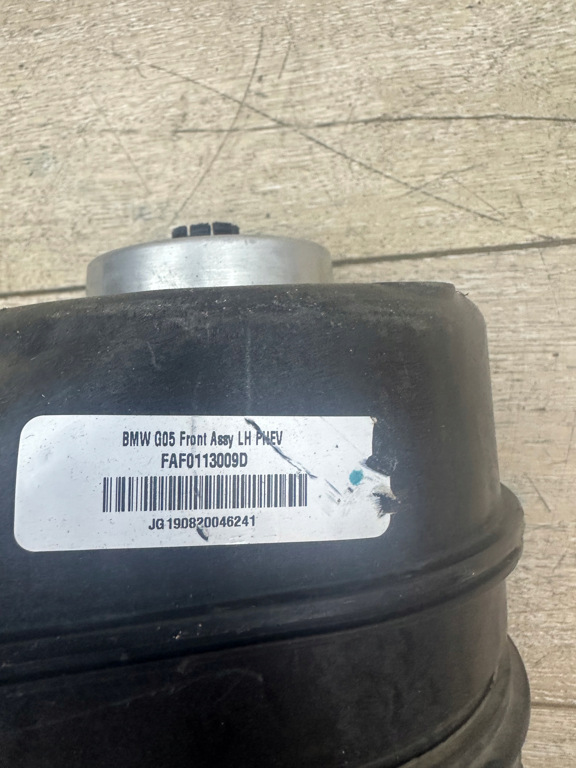 BMW X7 G07 shock absorber springing front 78315615