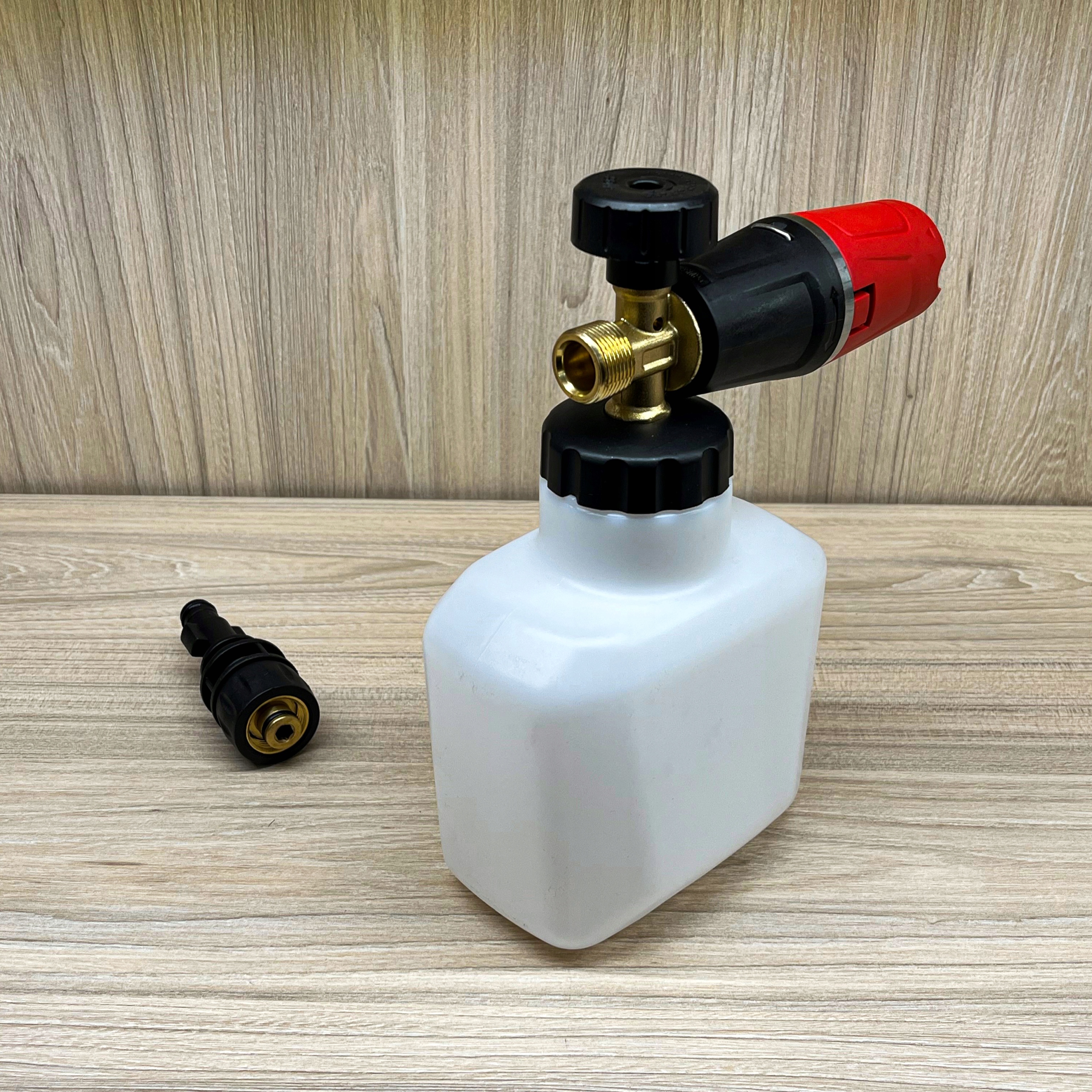 PIANOWNICA LEHMANN MOSIĘŻNA GŁOWICA PRO Z REGULACJA NATRYSKU UNI GWINT M22 Marka Lehmann