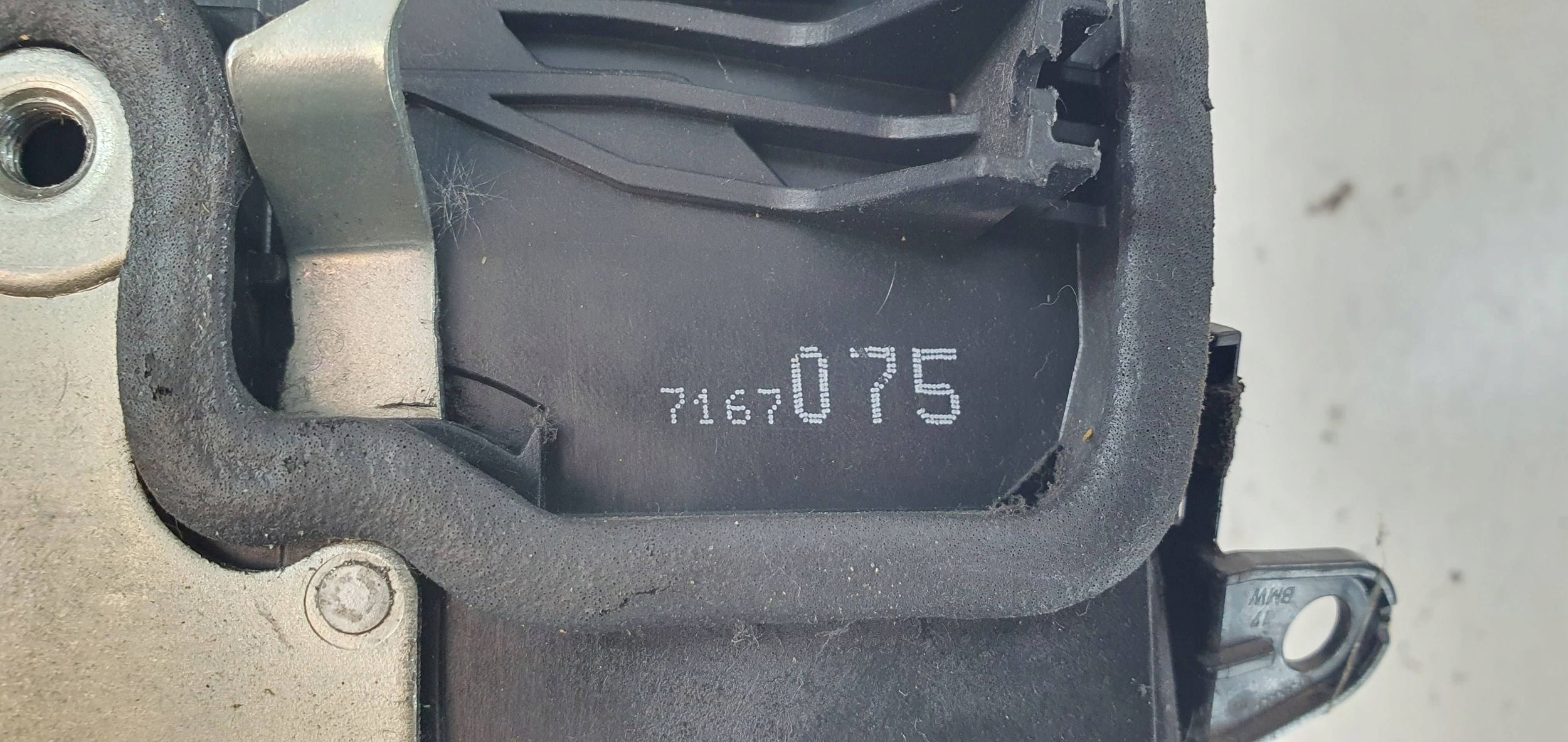 BMW 1 and E87 lock door tylnych left rear part