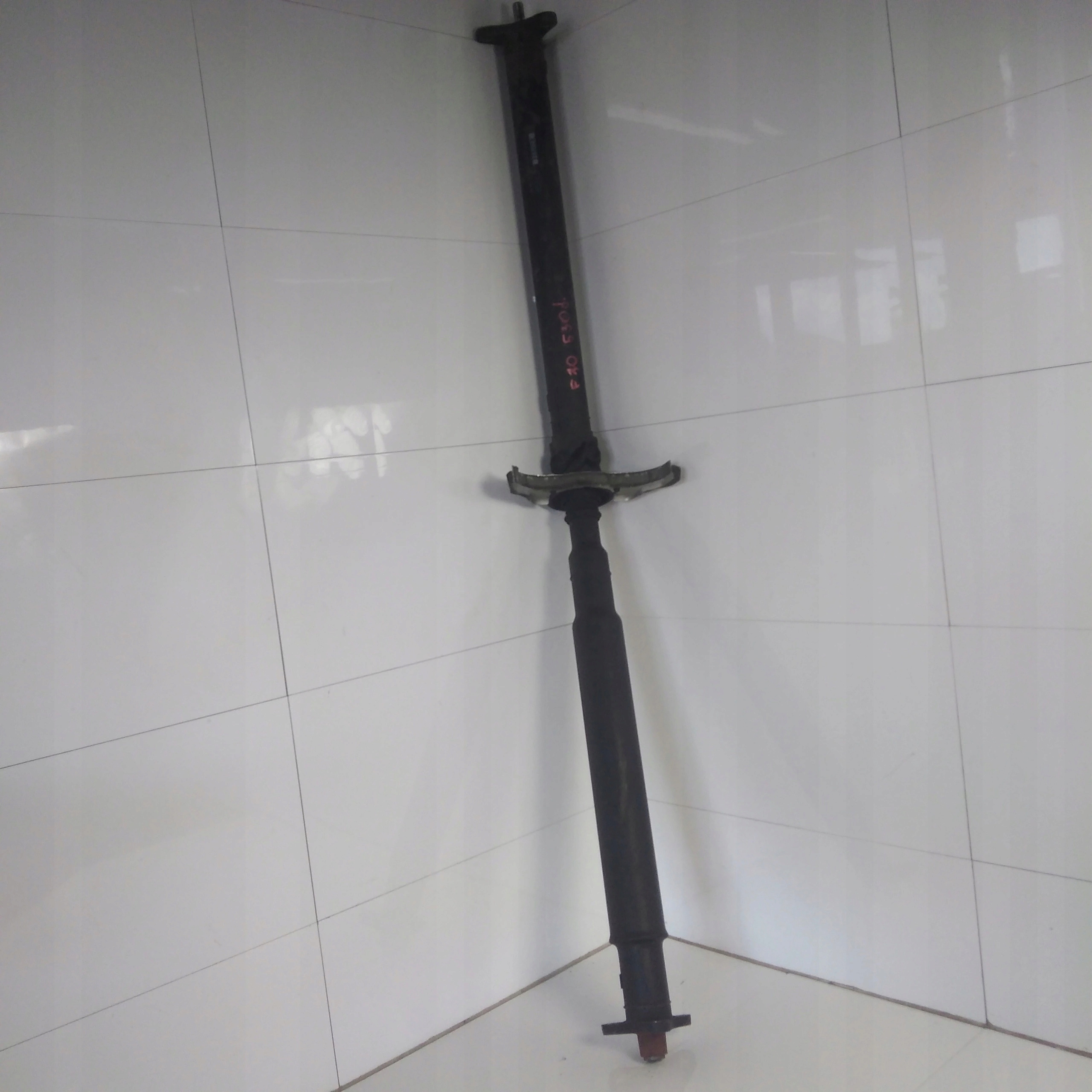 BMW 5 F10 приводной вал 3.0 D 7582250