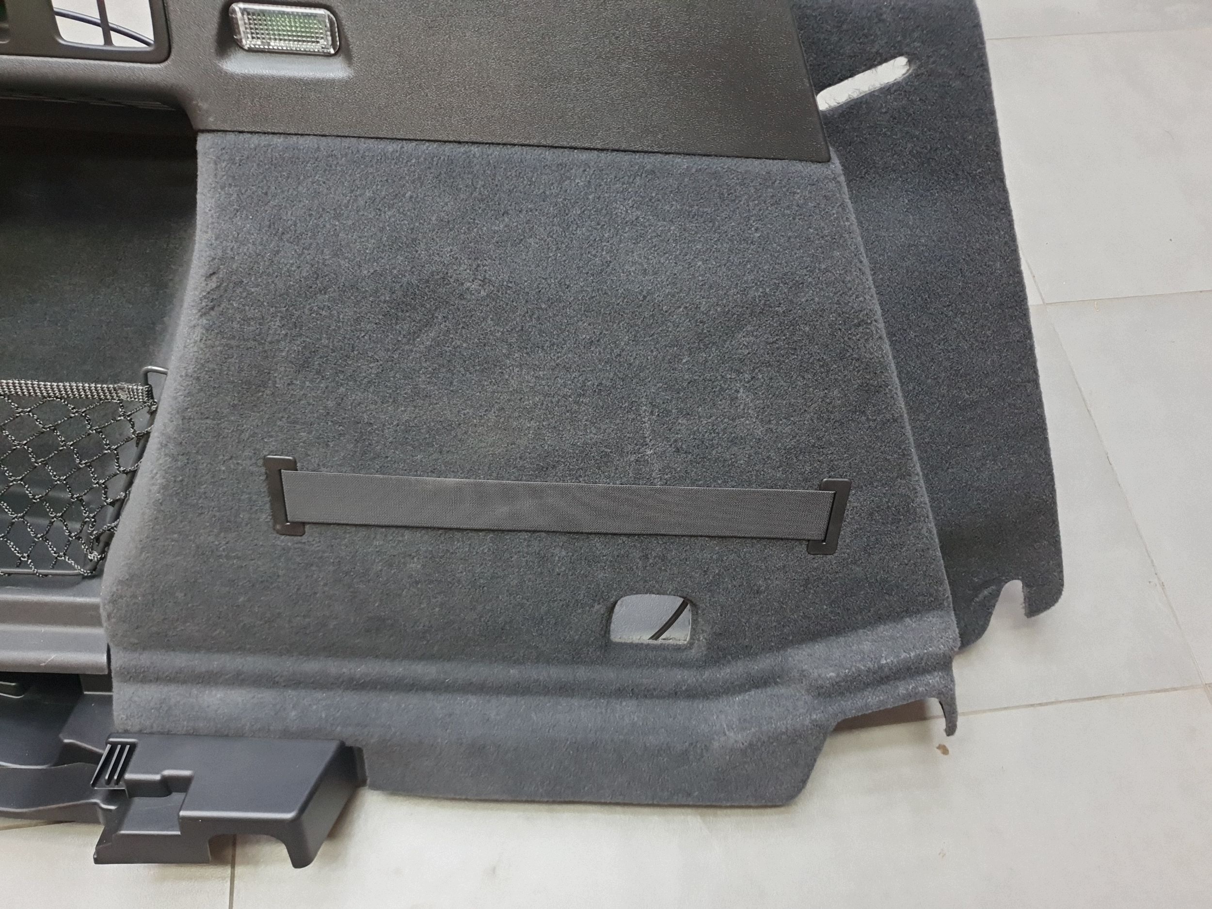 Audi SQ6 e-tron boot upholstery left rear part 85H863879A