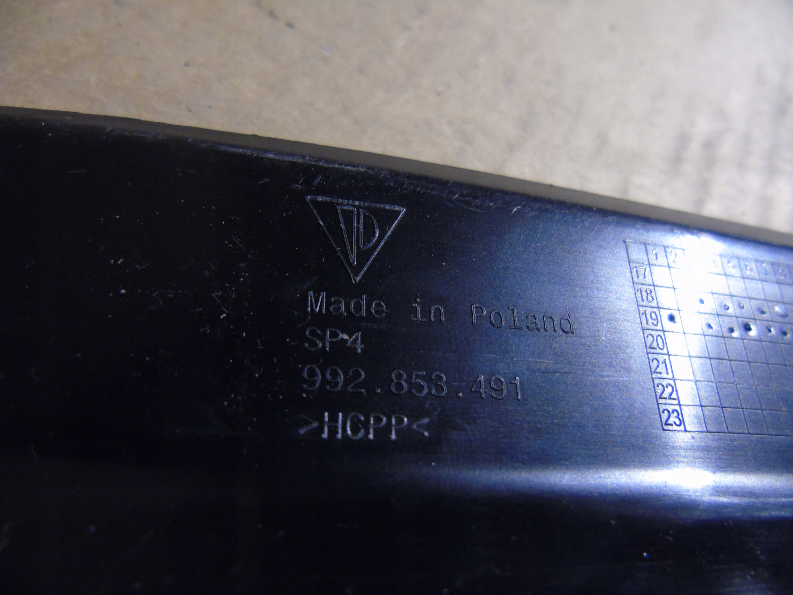 IDEAL moulding cap threshold left PORSCHE 992 1