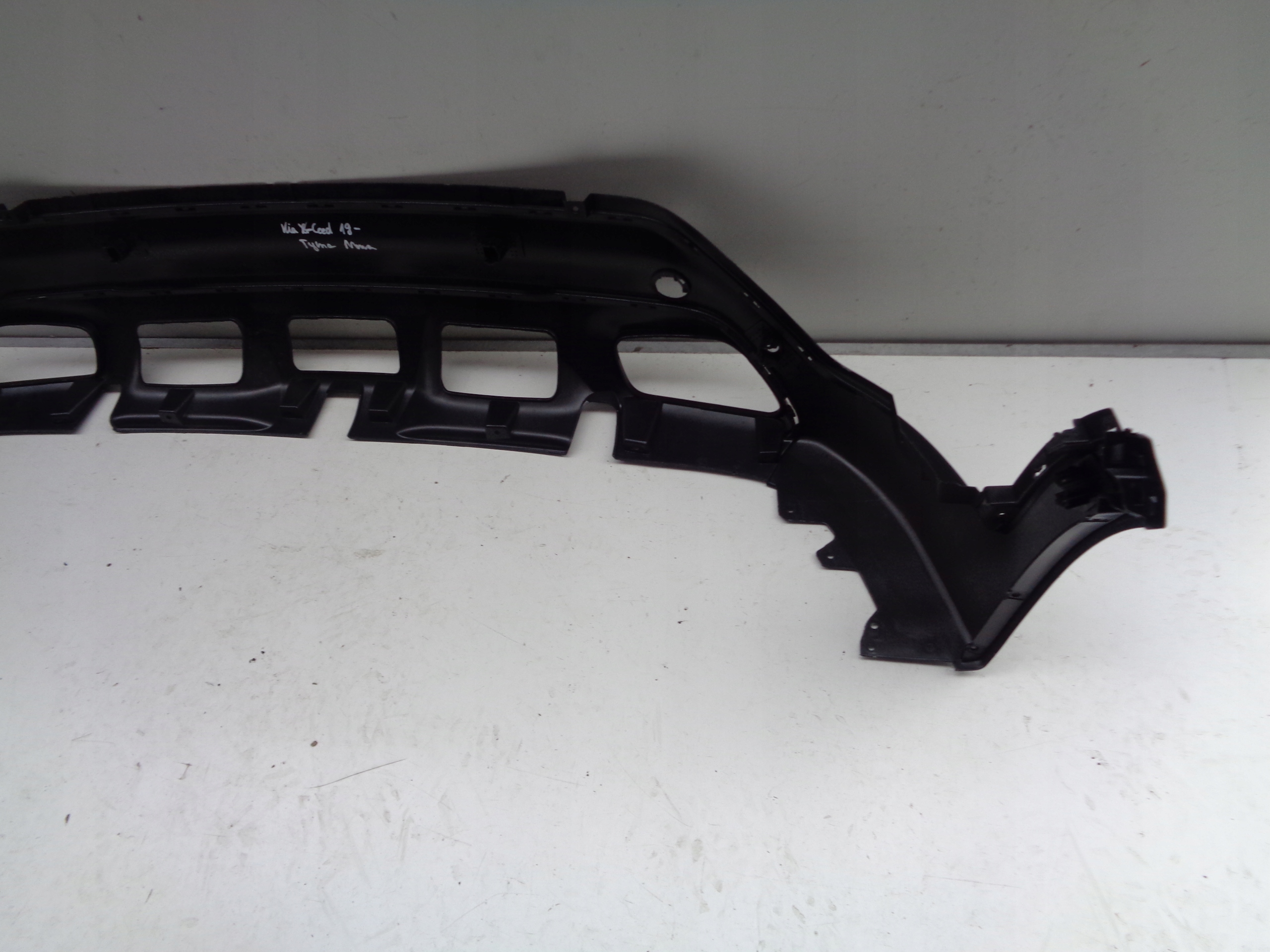 ACCESSORI PARAURTI POSTERIORE KIA XCEED X-CEED 19