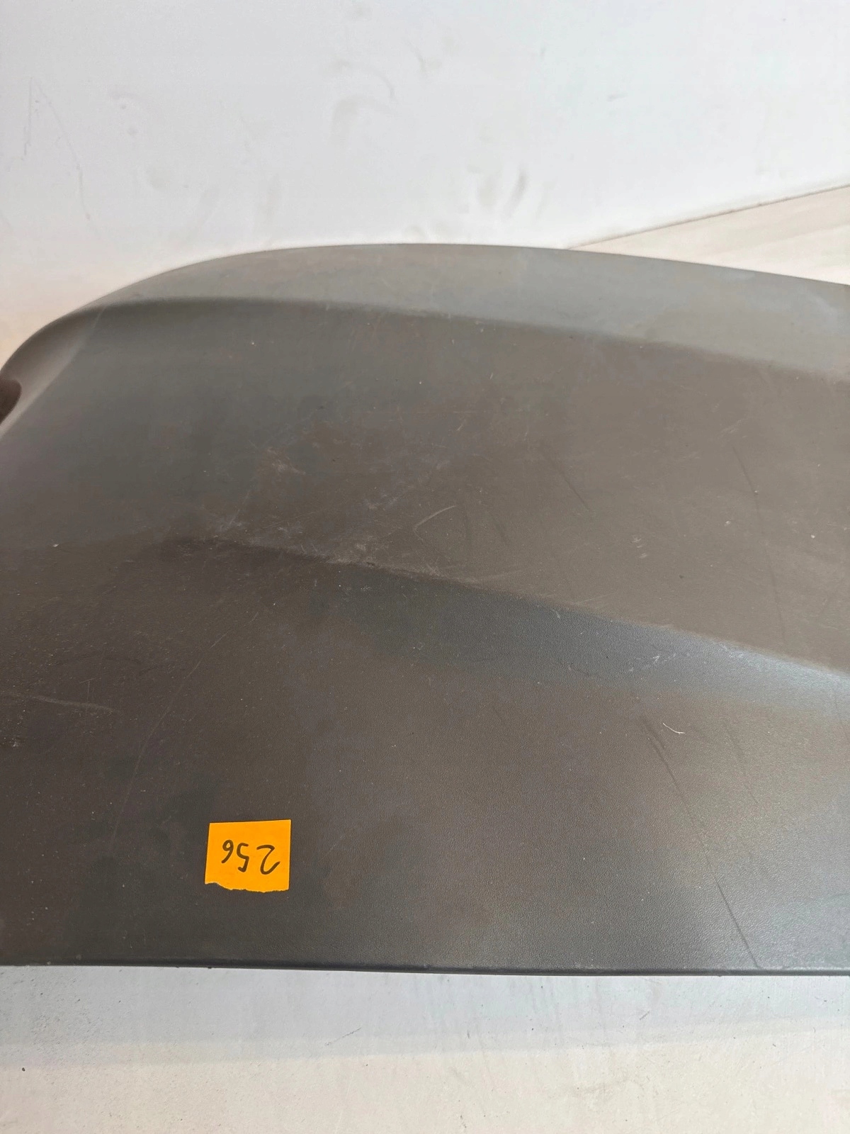 Ecke der Stoßstange heck hinten links Ford Transit Custom