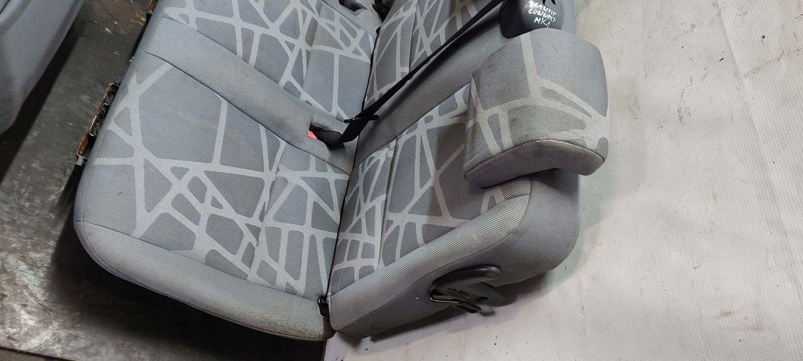 Sitze heck hinten Ford Transit Connect MK1 AA