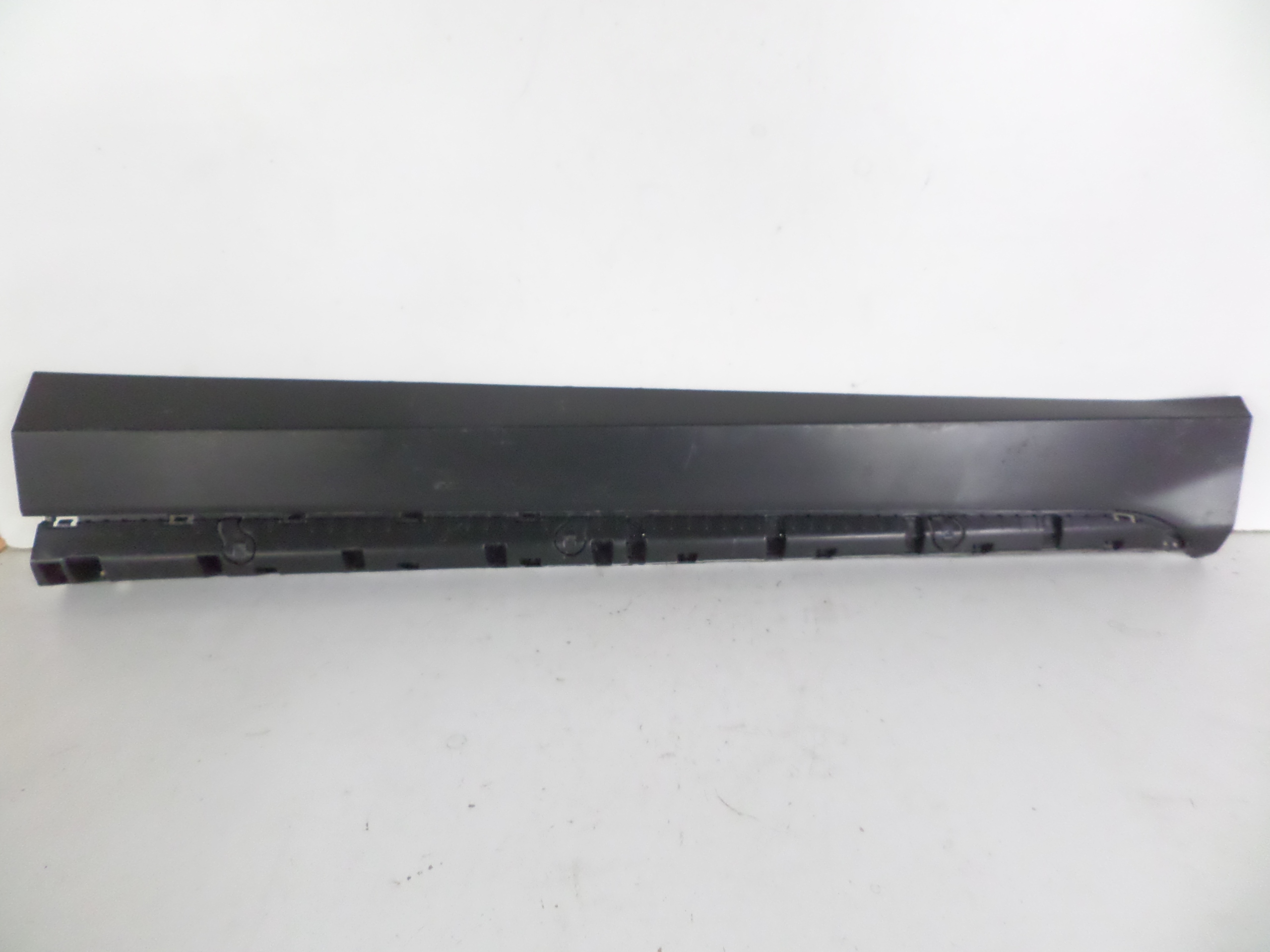 moulding door front right HYUNDAI TUCSON IV 20- N
