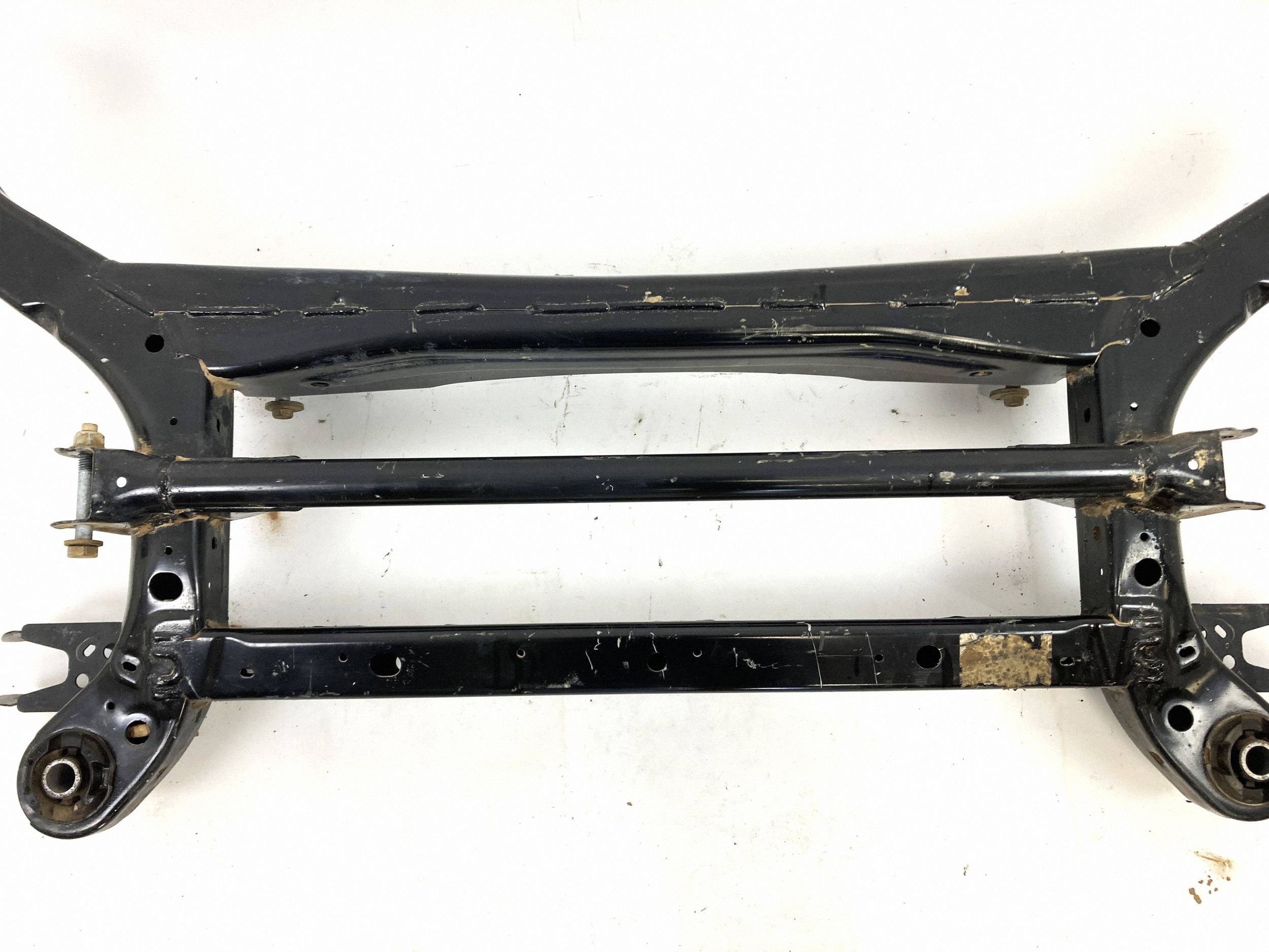 axle beam subframe lawa axle beam rear part Chrysler Pacifica 2017-2023