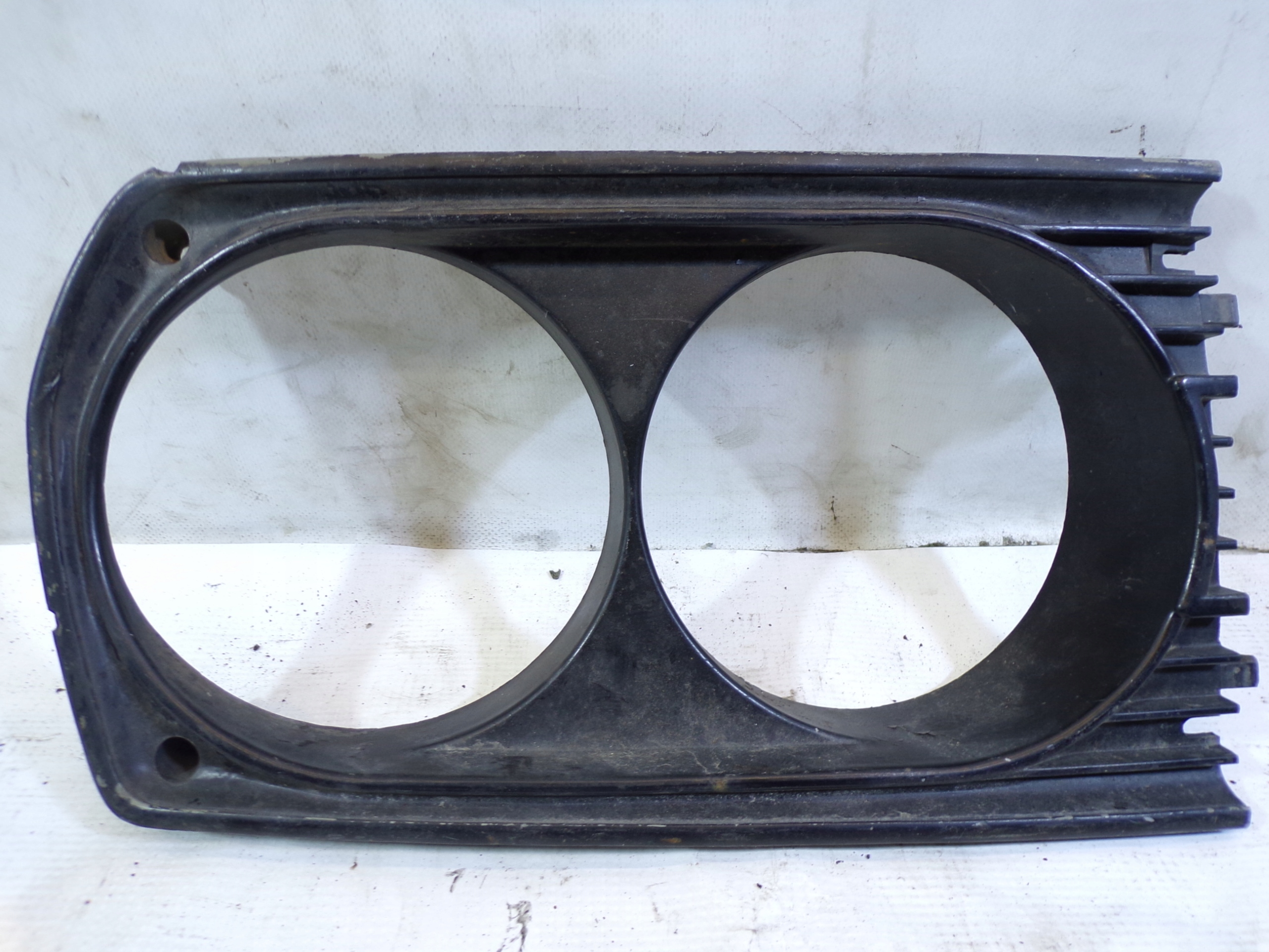 grille OKULAR lights REFLEKTORA left left SKODA 105L