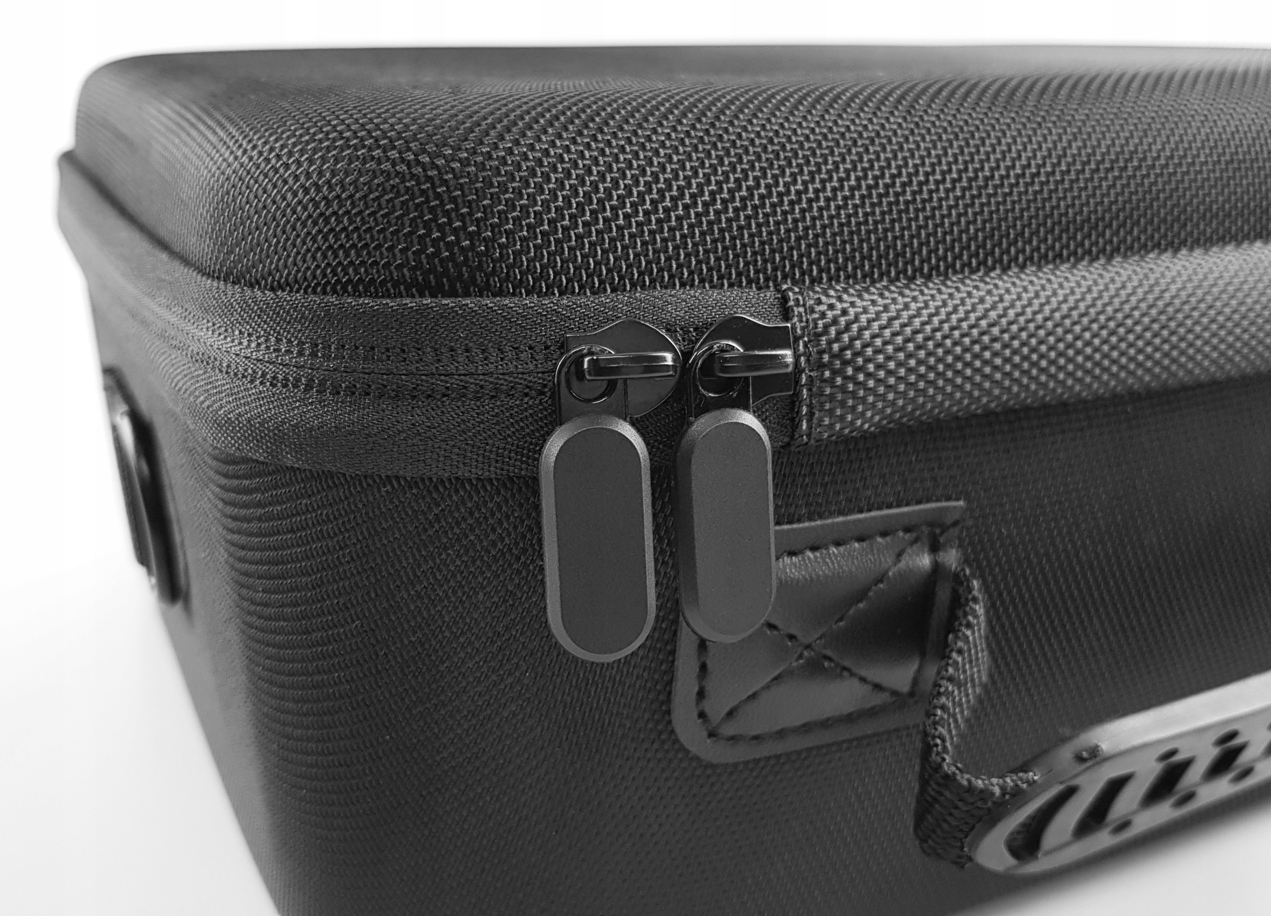 ETUI KUFEREK WALIZKA TORBA DO NINTENDO SWITCH OLED Stan opakowania oryginalne
