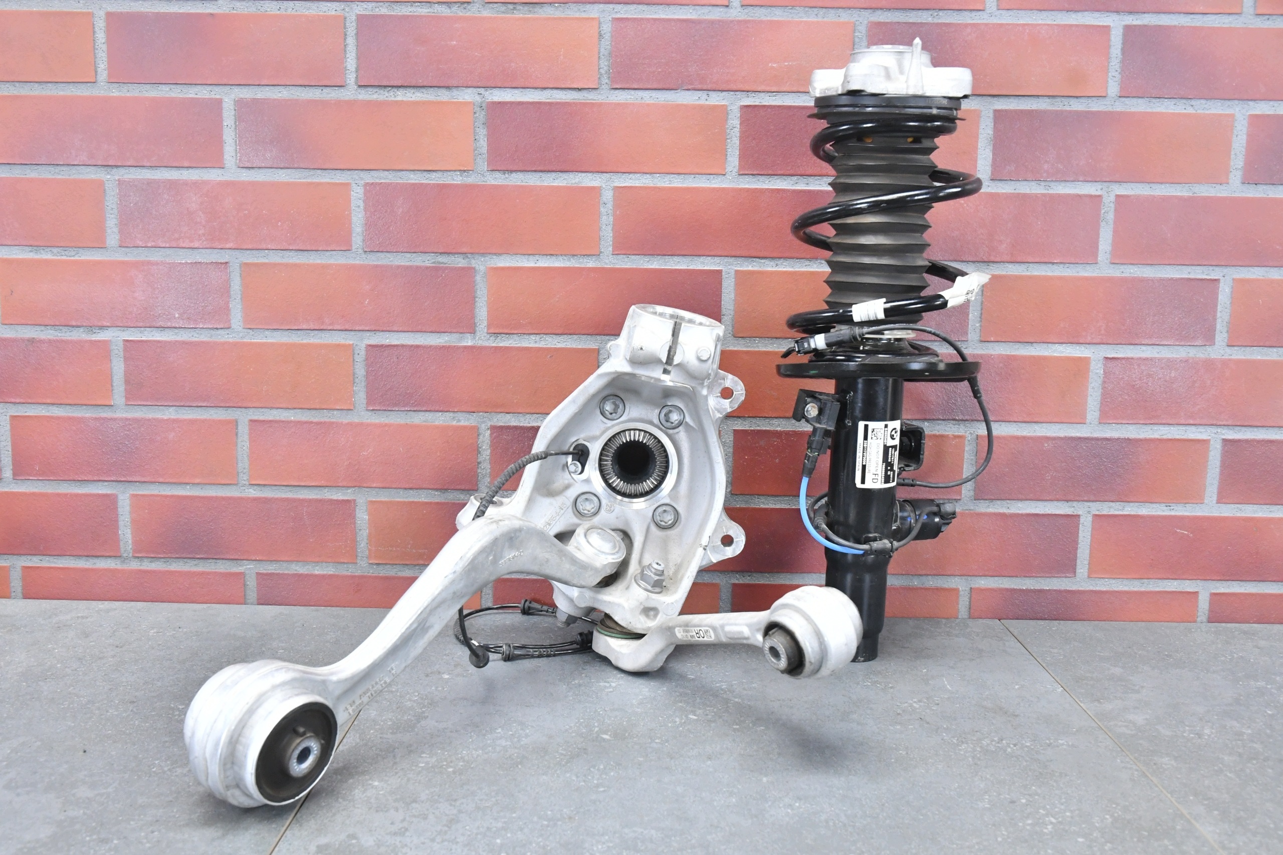 swing right front shock absorber right front BMW 4 G22 G23 4x4 8956km
