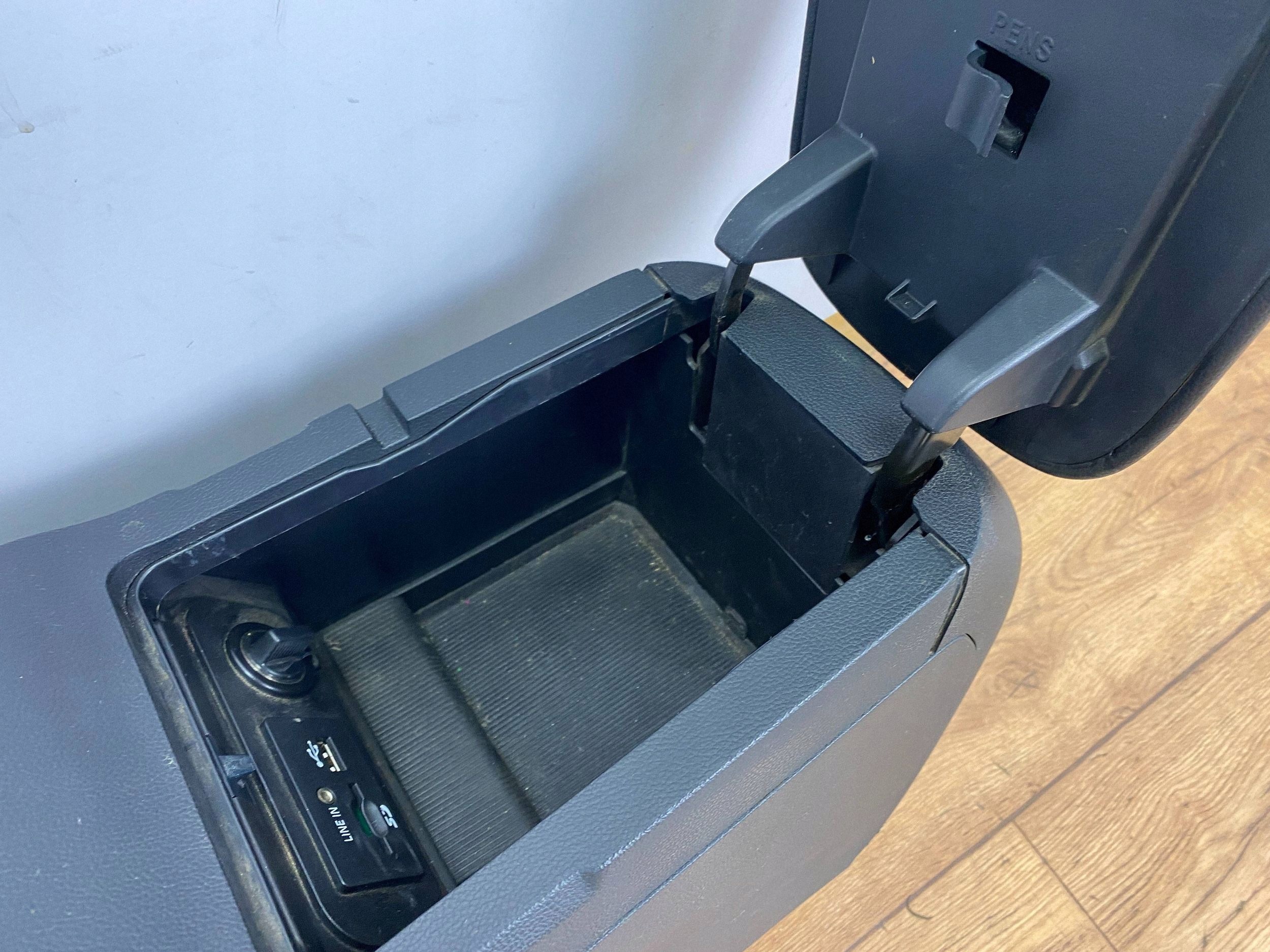 console central tunel central Ford Mustang VI 2015+