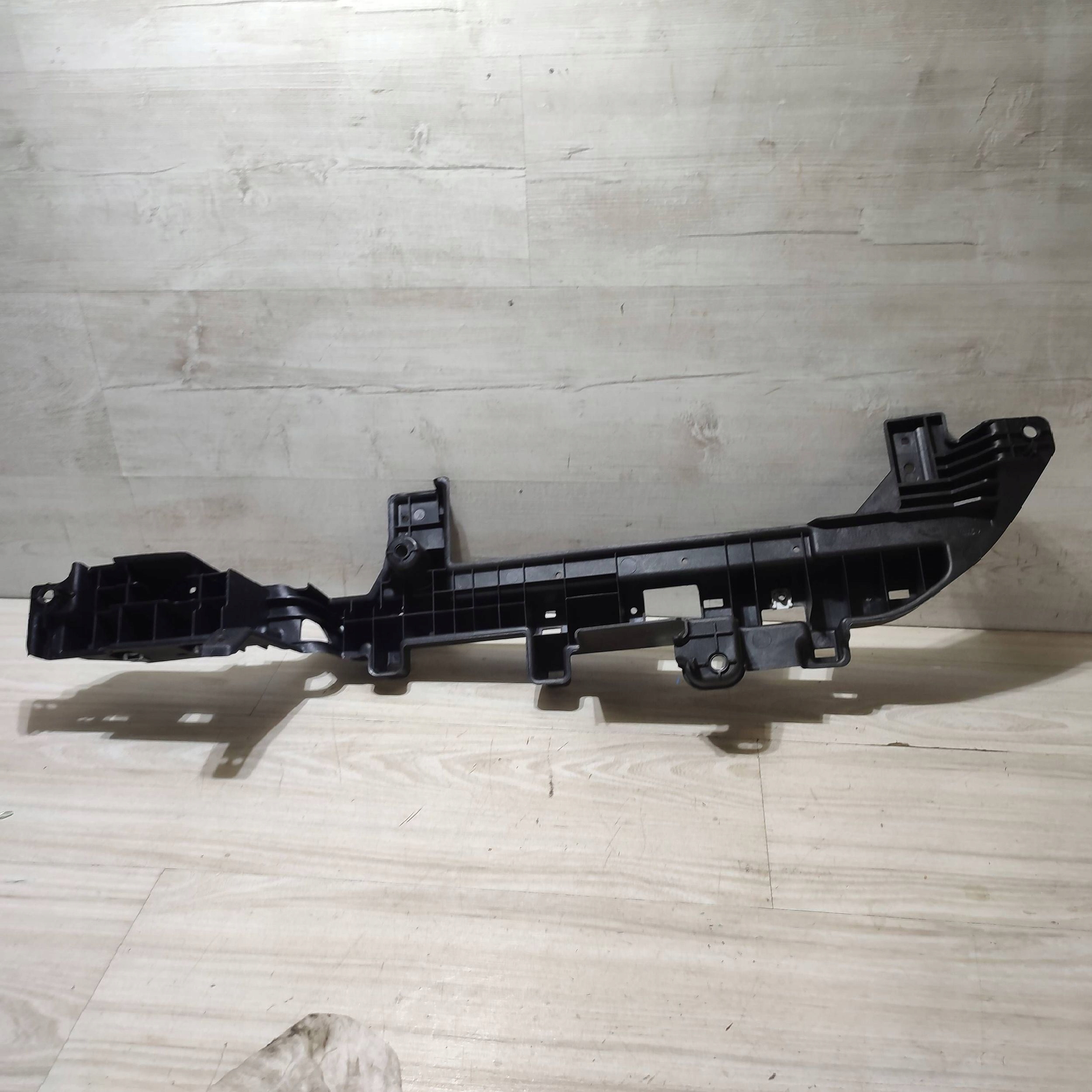 Element upholstery boot rear part side right Jaguar F-Pace 632100981
