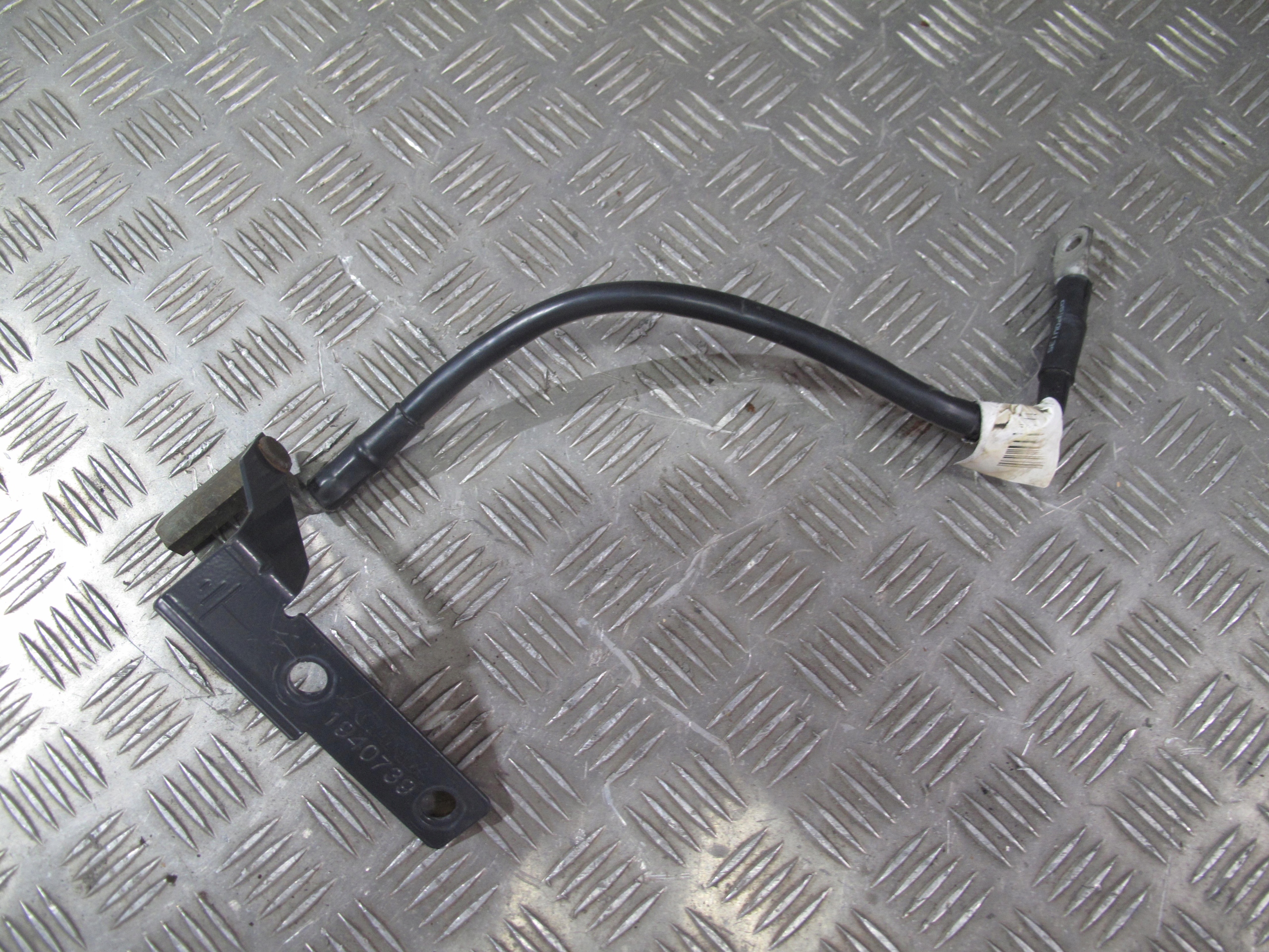 1940730 - ПРОВОД МАССОВЫЙ КАБЕЛЬ С КРЕПЛЕНИЕМ SCANIA R S