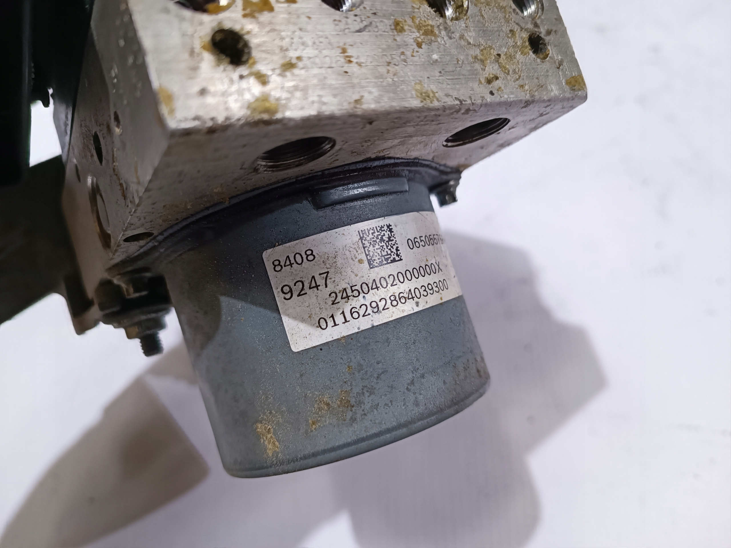 pump control unit ABS Chevrolet Camaro 2016