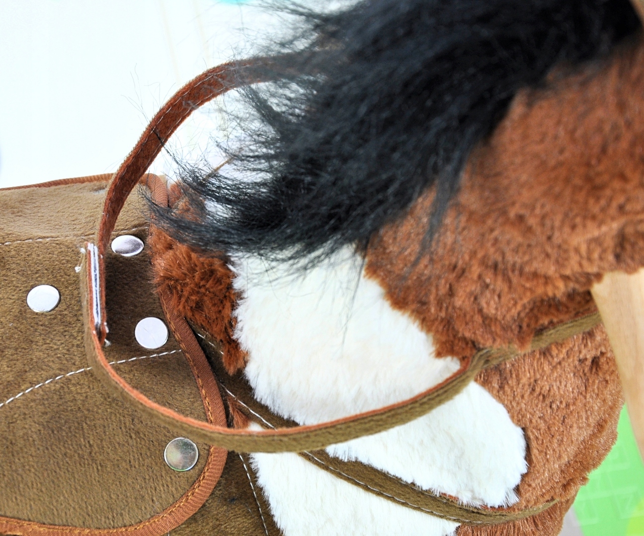 Konik na Biegunach Łatek Dark Brown Interaktywny Bohater brak