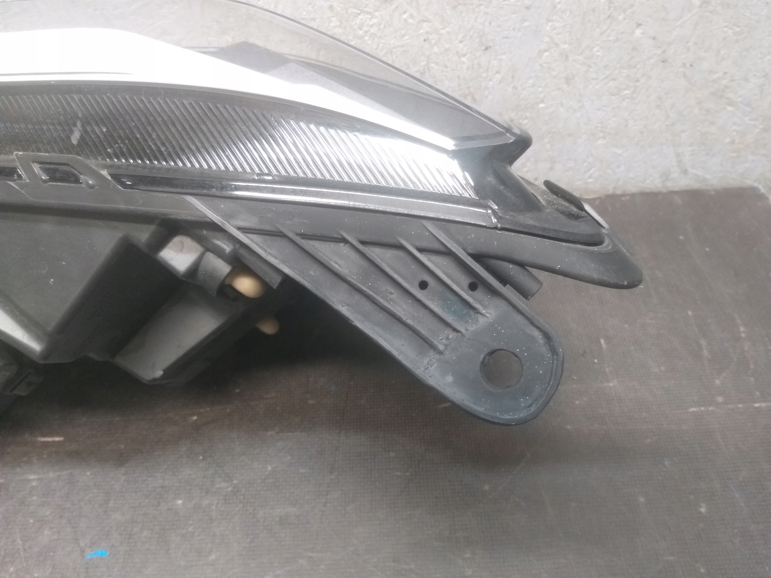 light front right DACIA SANDERO III 3 LED 20- 260107978R