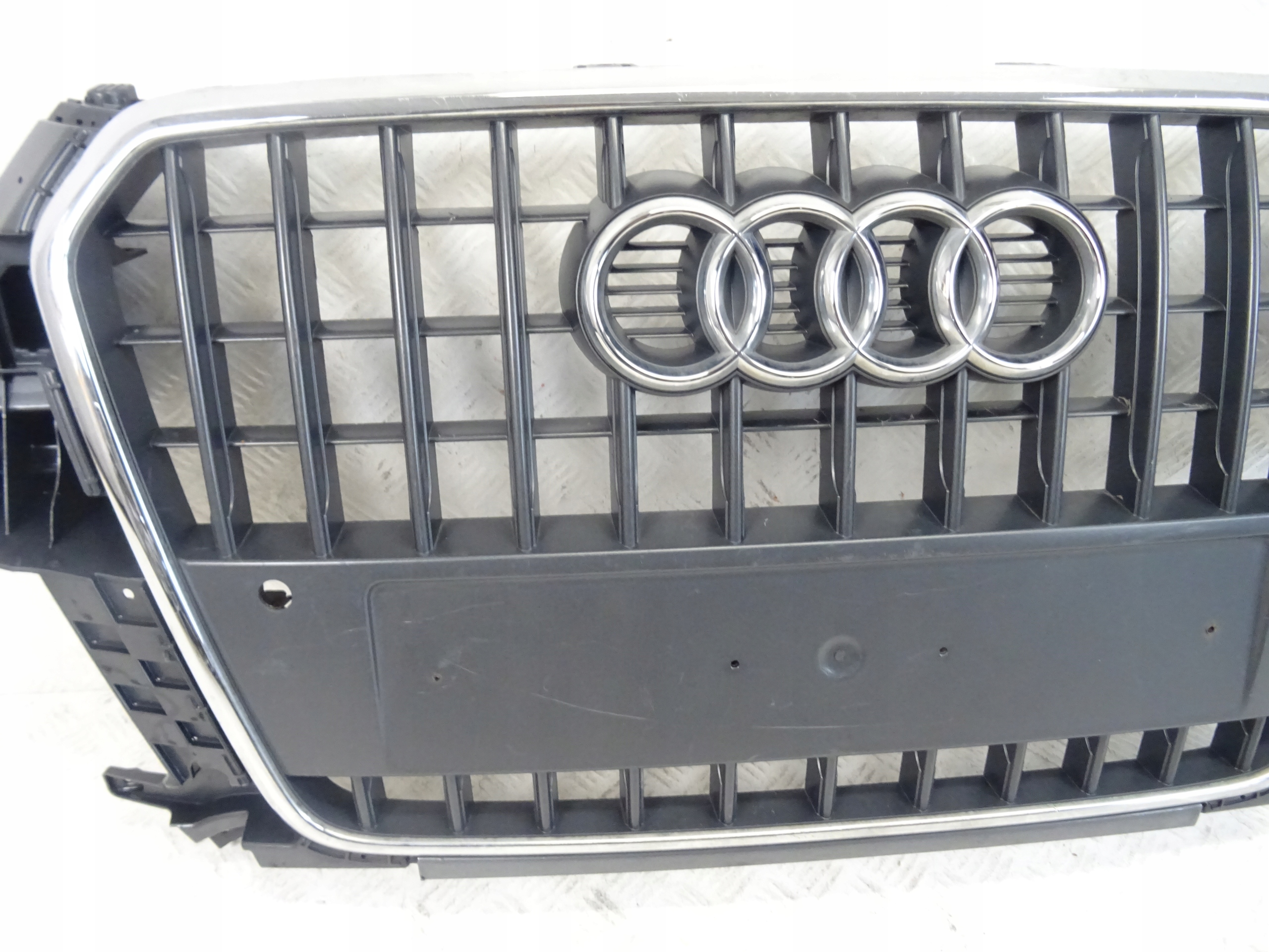 front PREKLADgrill front front AUDI Q3 8U 8U0853651
